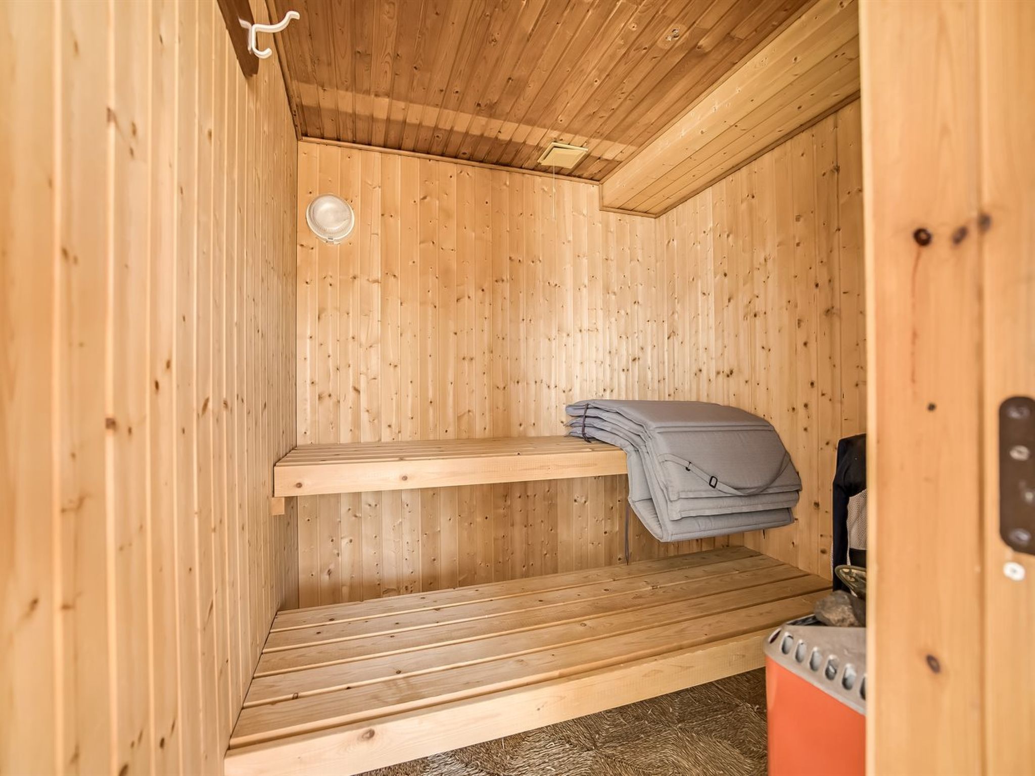 "Olla" - 300m from the sea - Drinnen