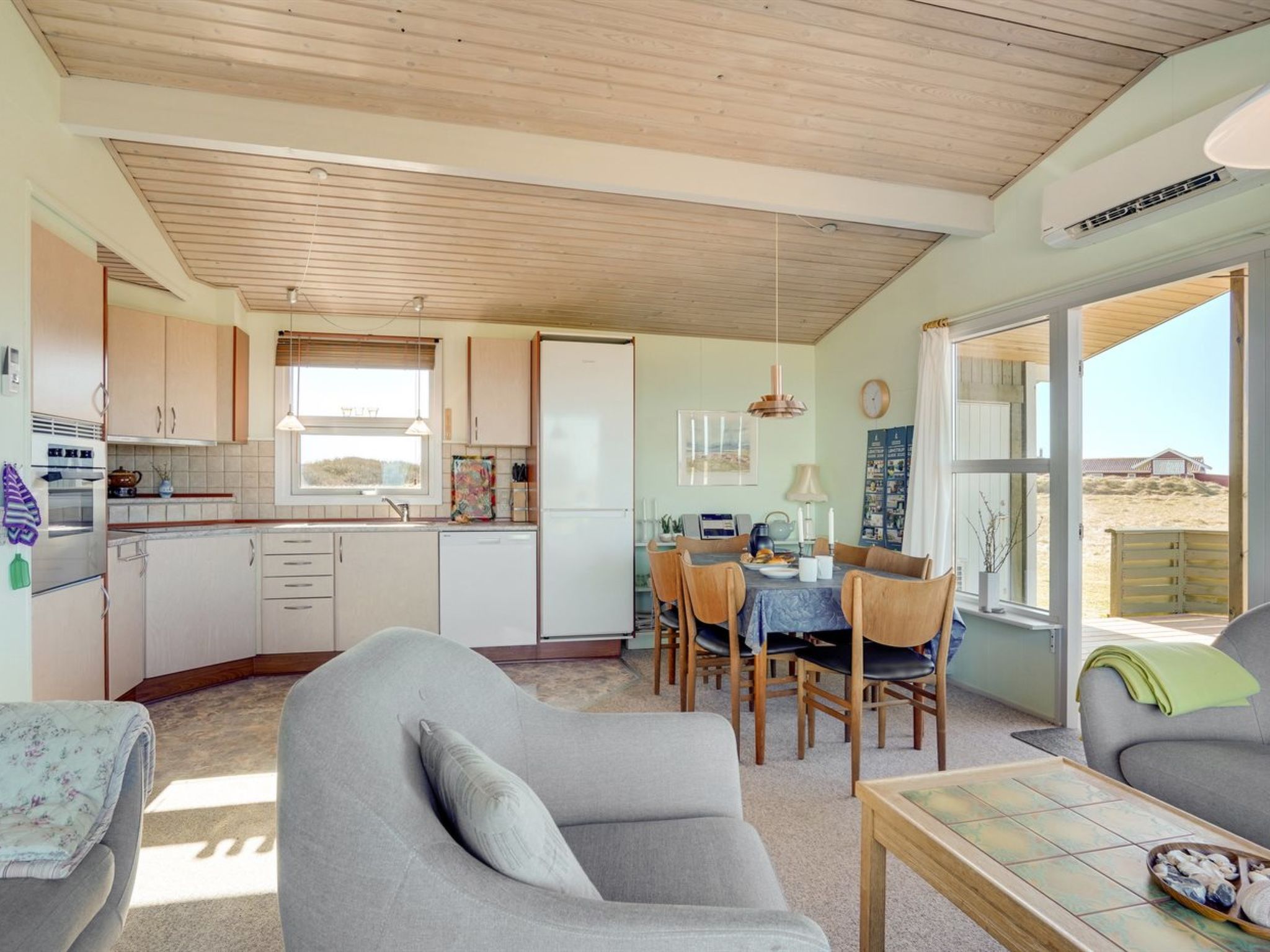 "Asger" - 50m from the sea - Binnen