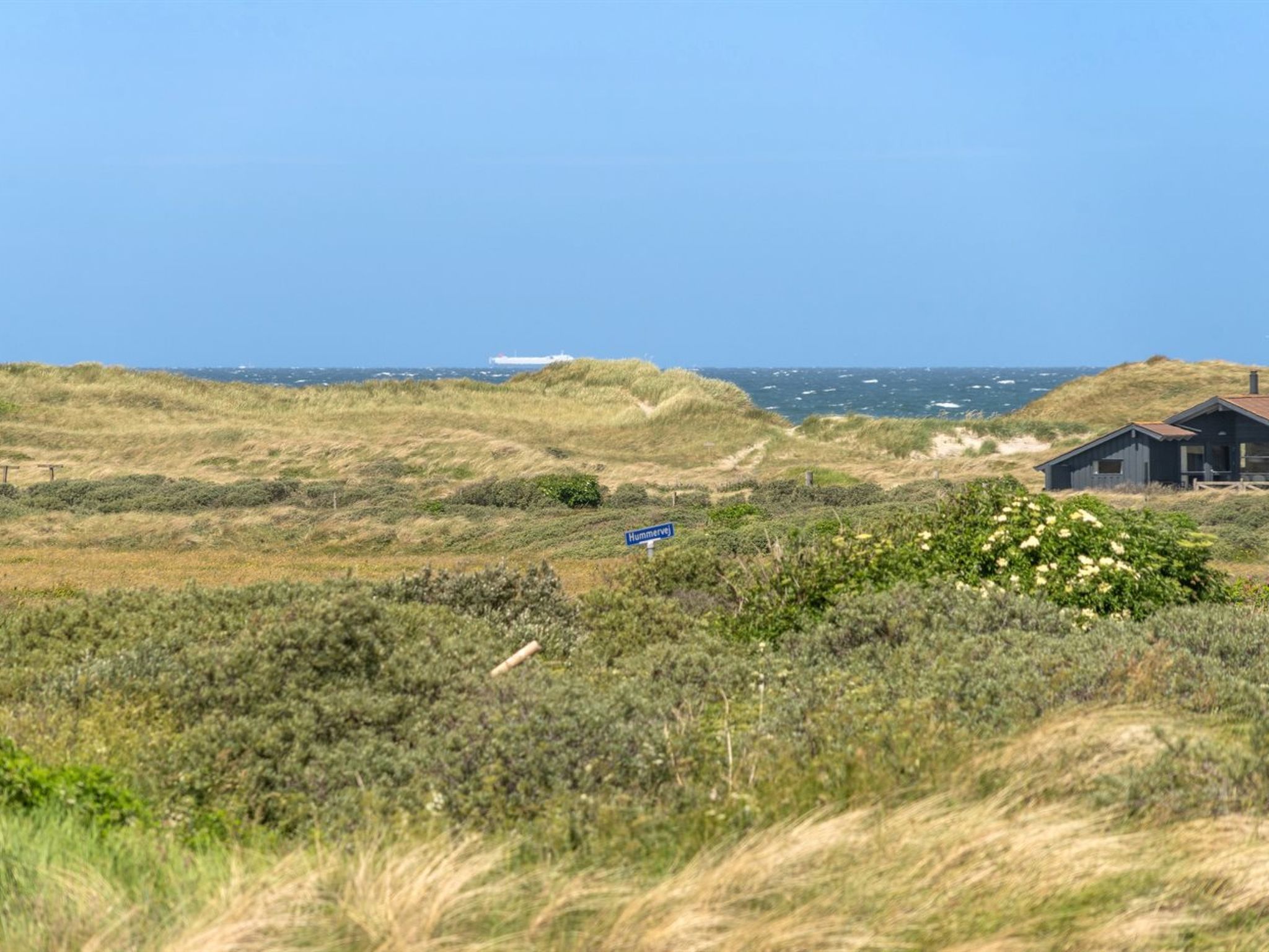 "Randulf" - 450m from the sea