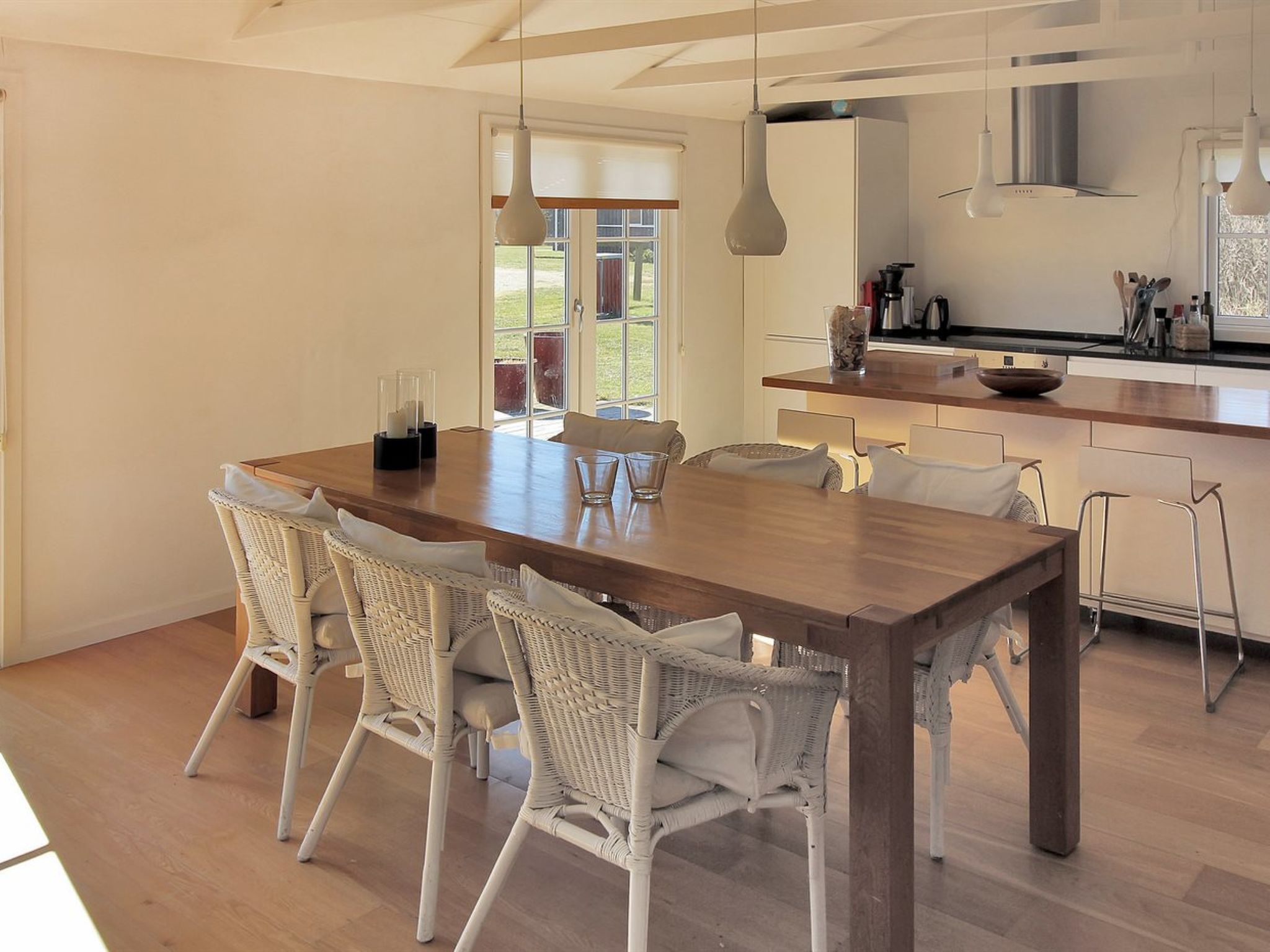 "Ava" - 1km from the sea-Binnen