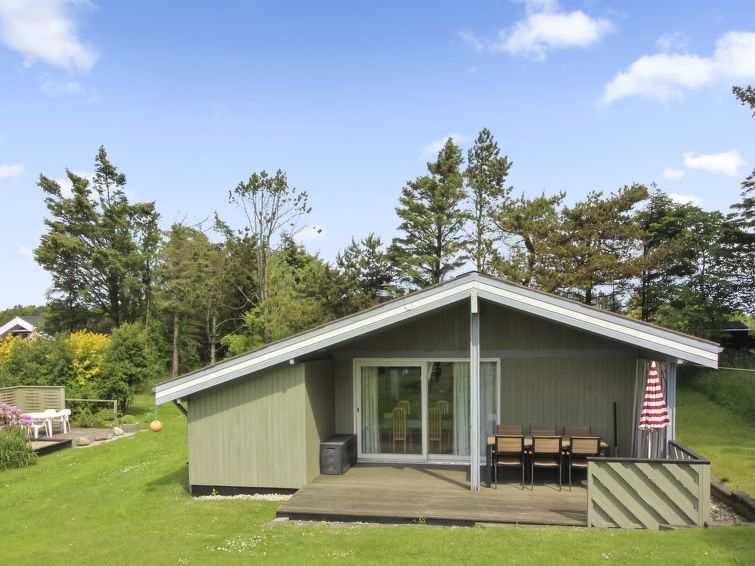 Search and Stay destination Lønstrup, Denmark from . "Sonya" - 1km from the sea in NW Jutland