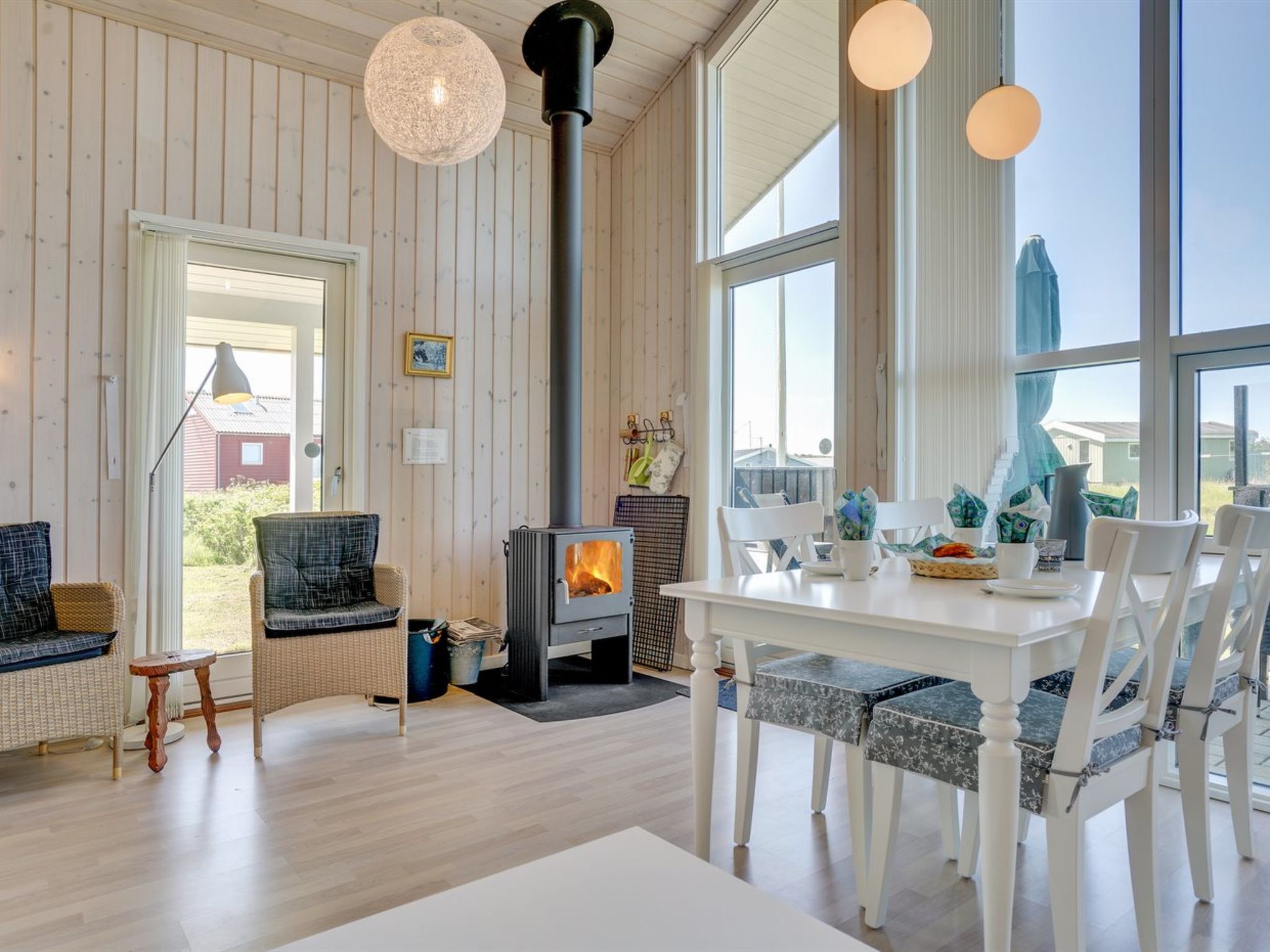 "Hubert" - 150m from the sea - Drinnen