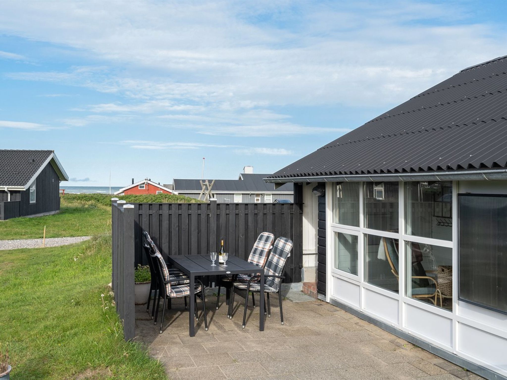 "Miroslava" - 140m from the sea-Buiten