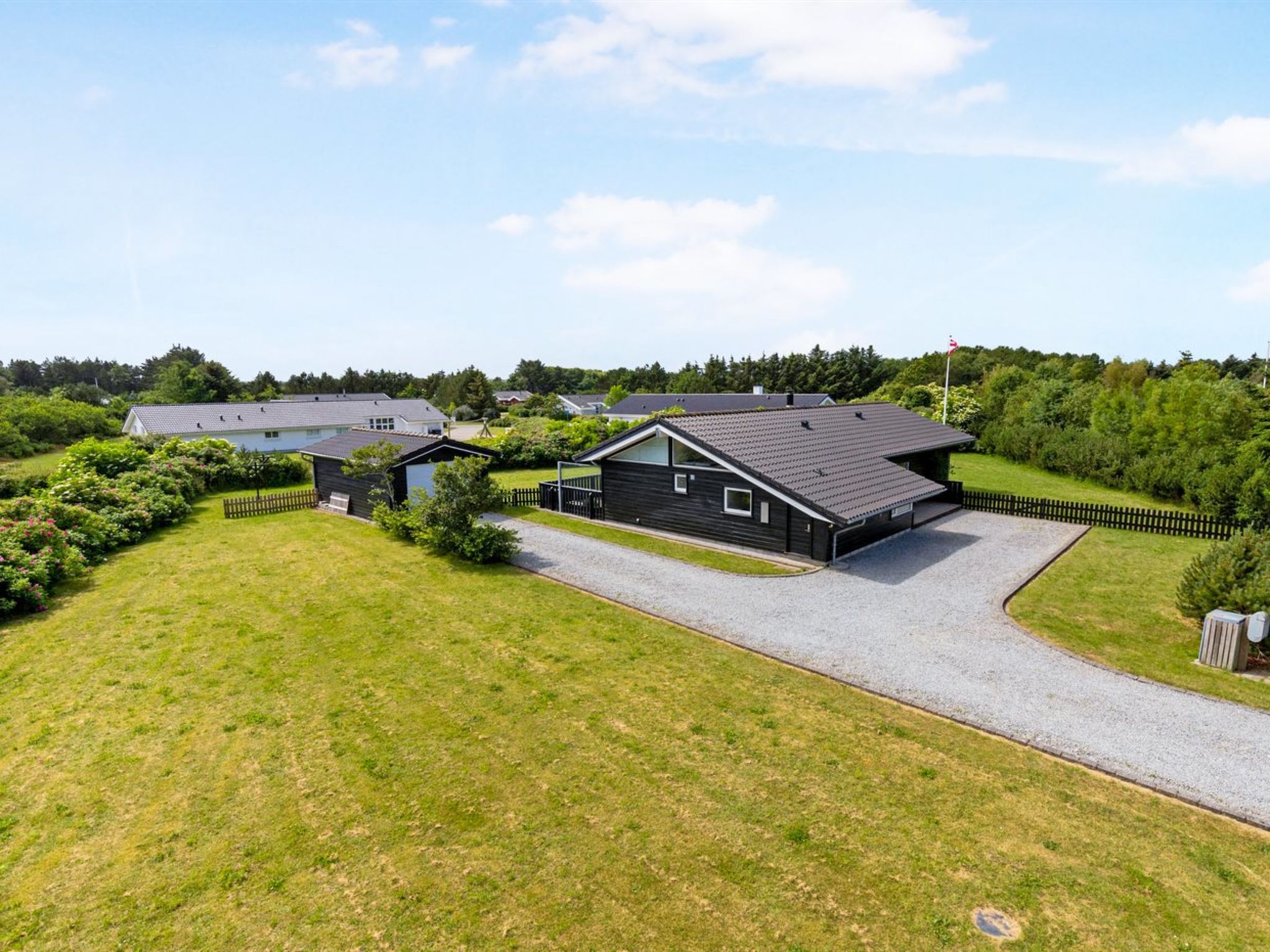 "Tatyana" - 1.0km from the sea - Buiten