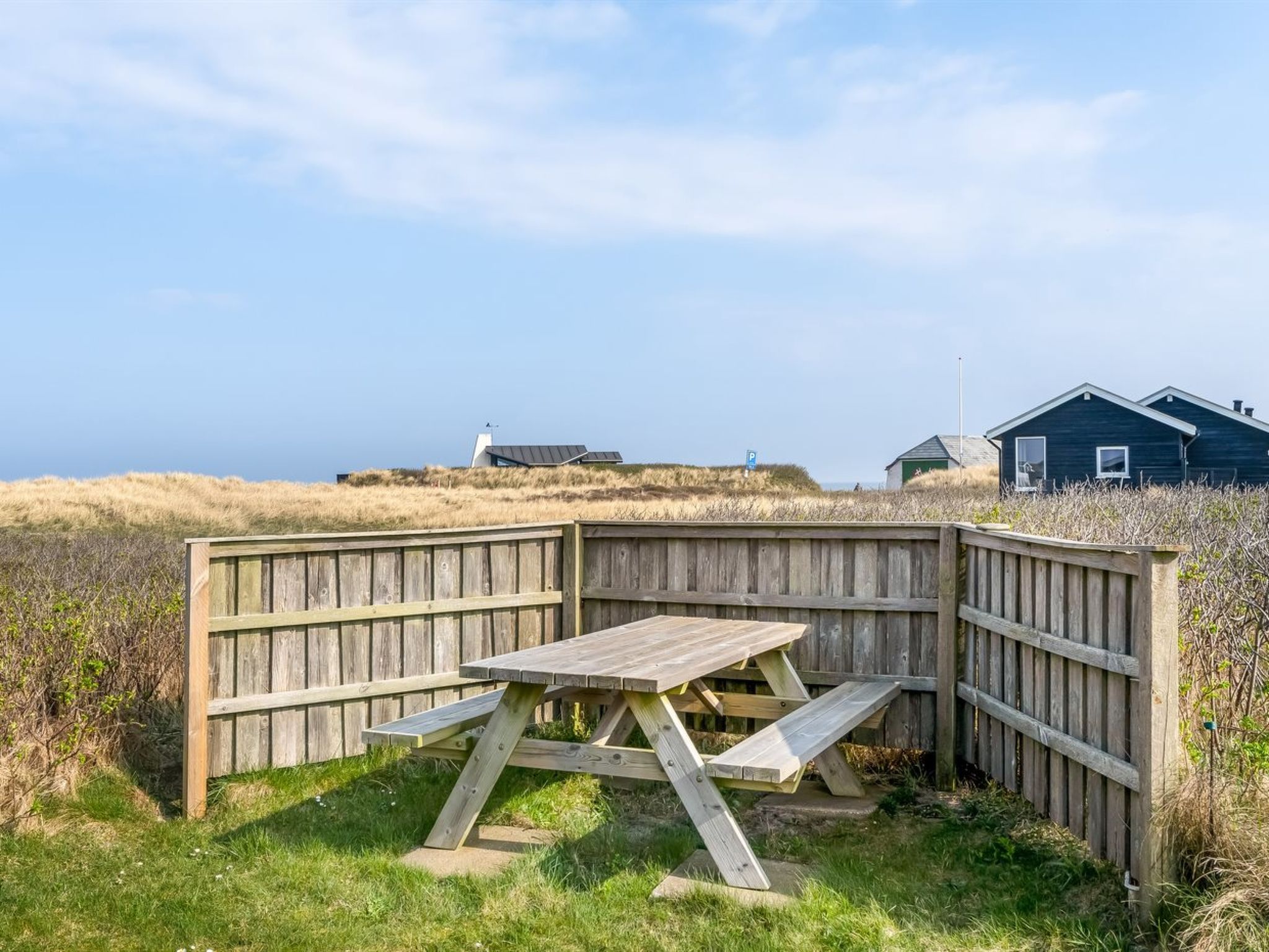 "Holger" - 50m from the sea-Buiten