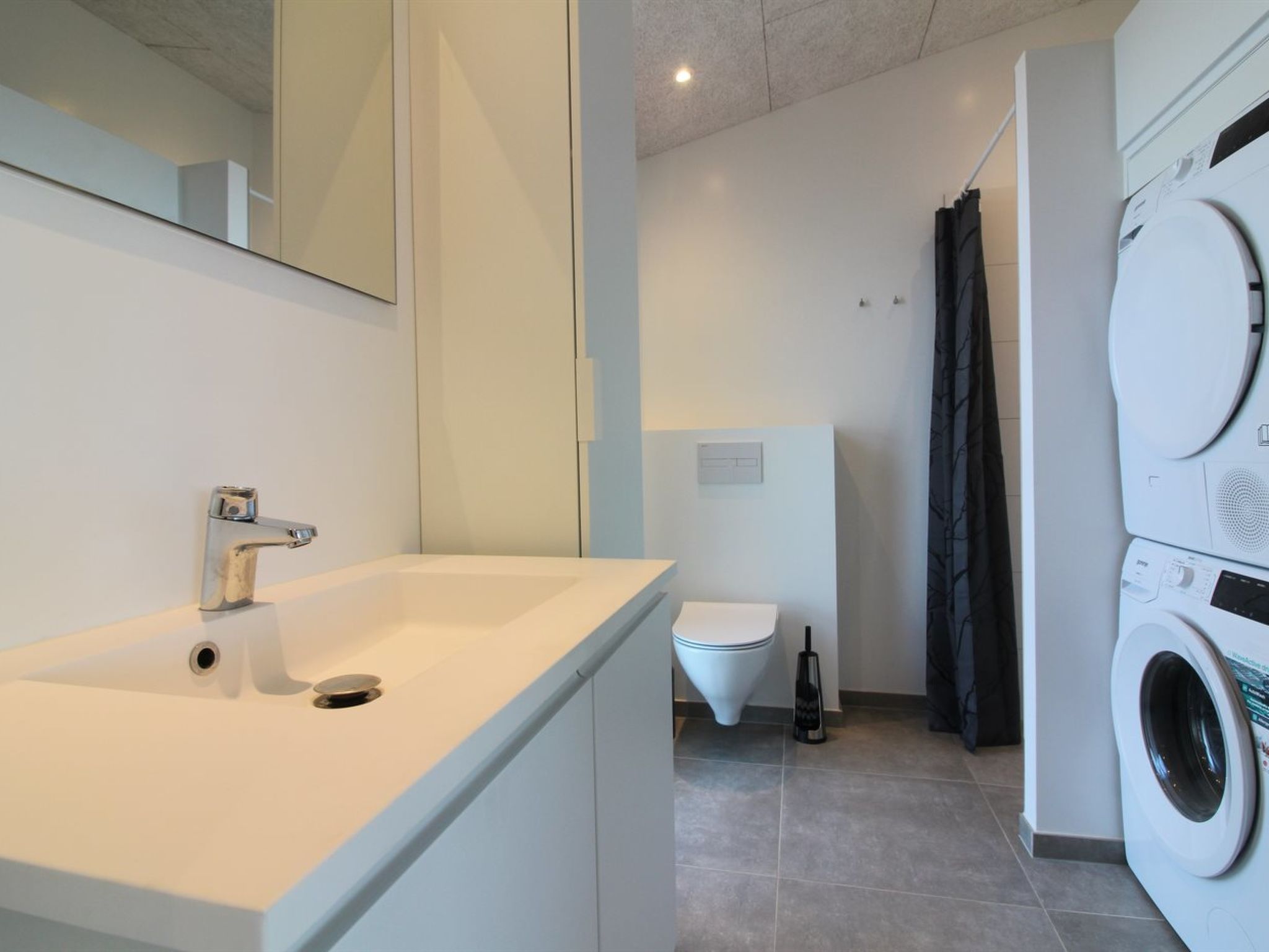"Heilo" - 300m from the sea-Binnen