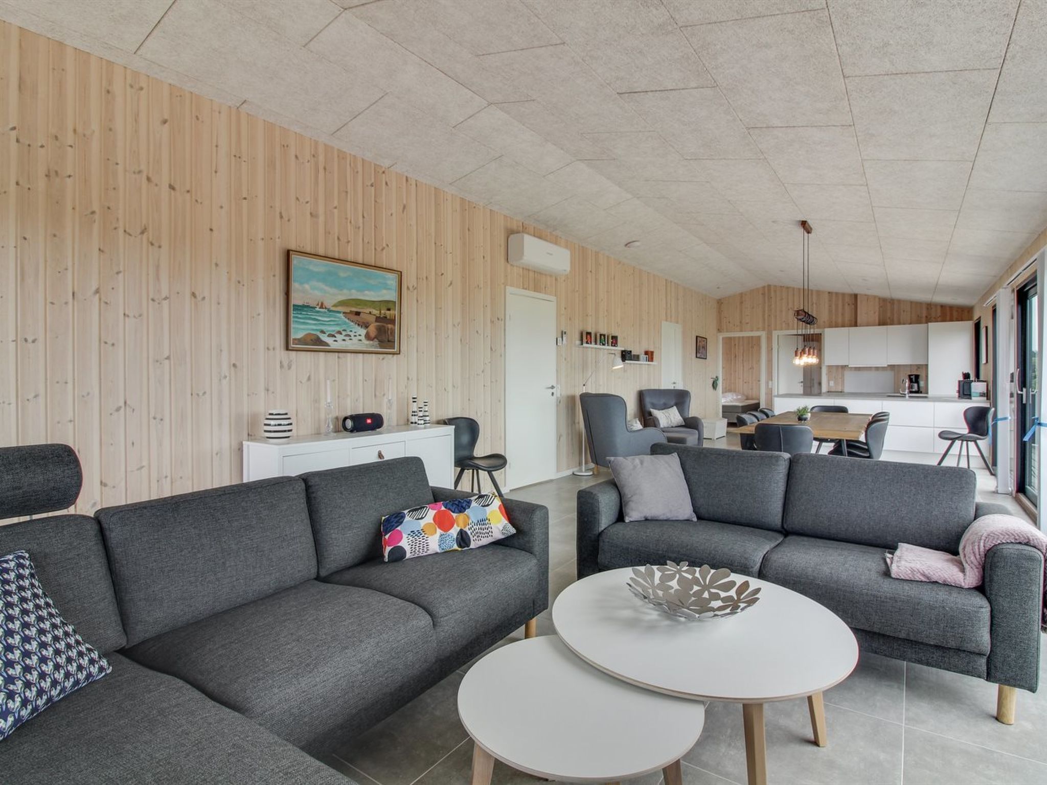 "Heilo" - 300m from the sea - Inside