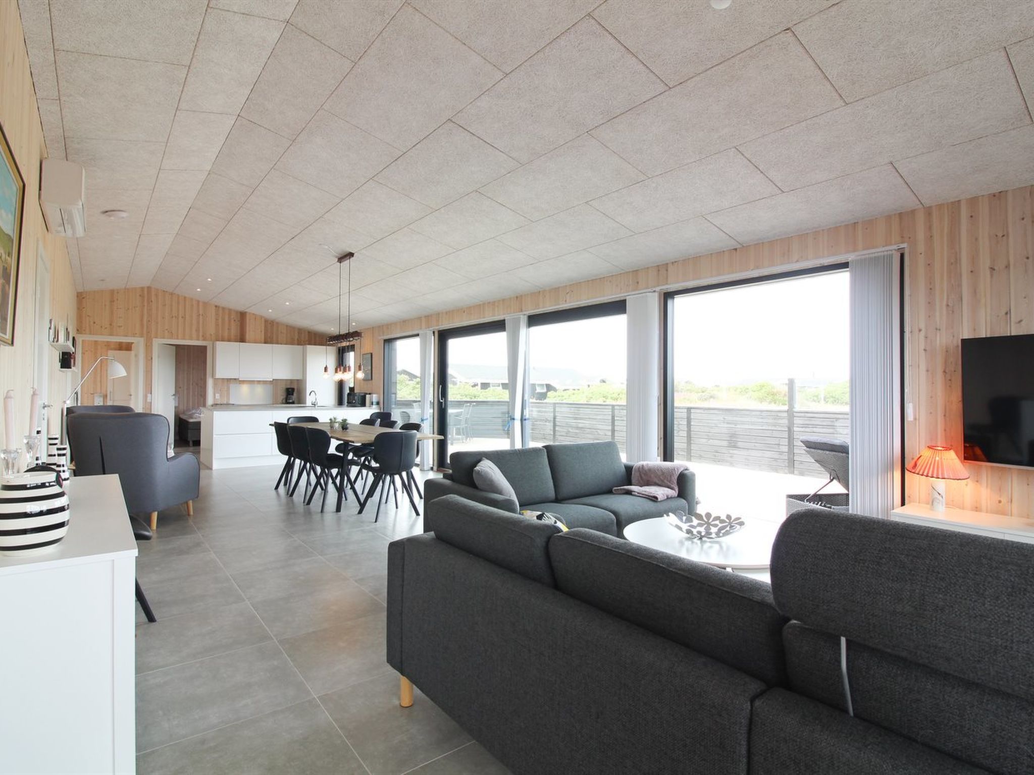 "Heilo" - 300m from the sea - Inside