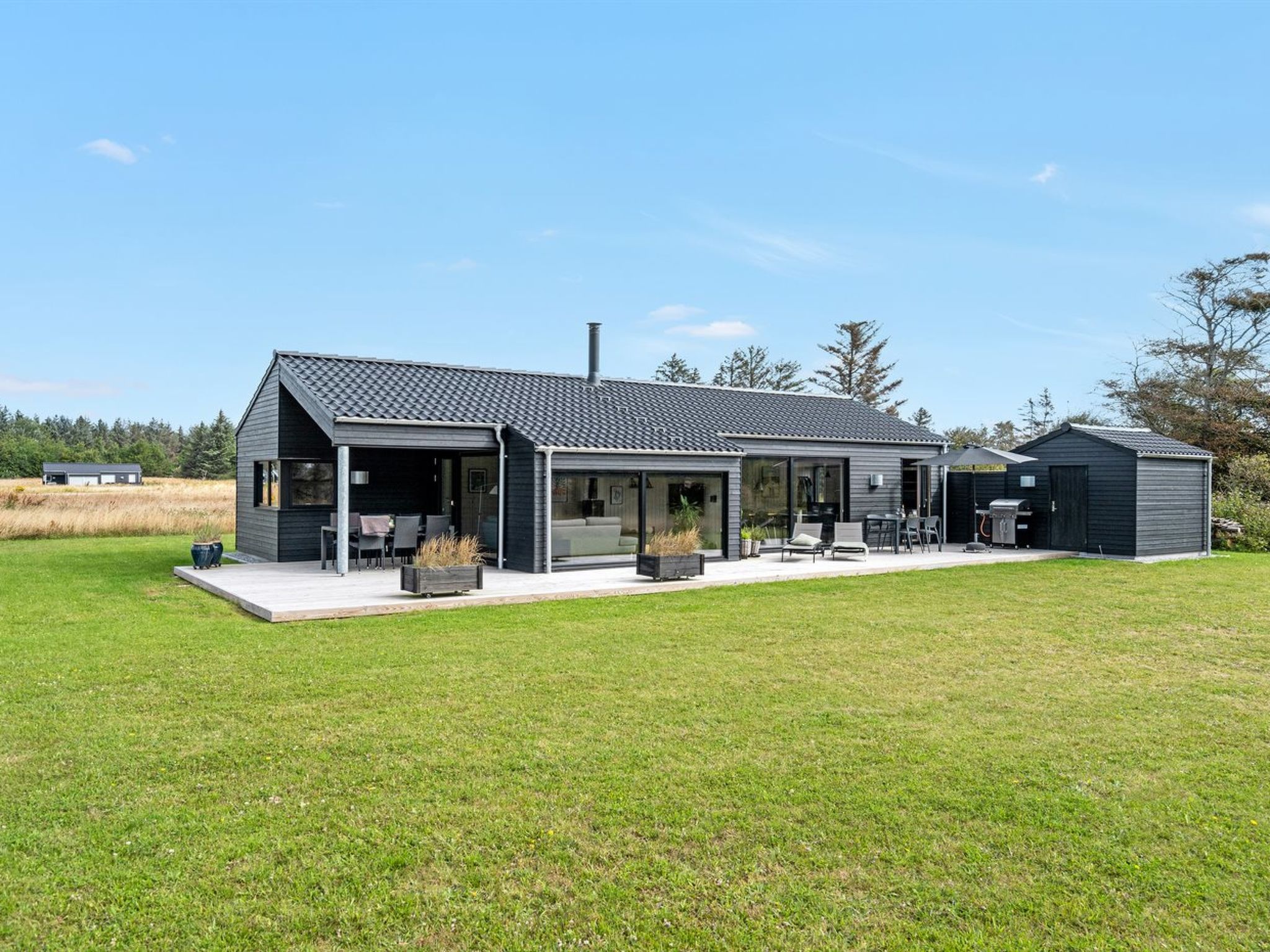 "Talitha" - 1.5km from the sea