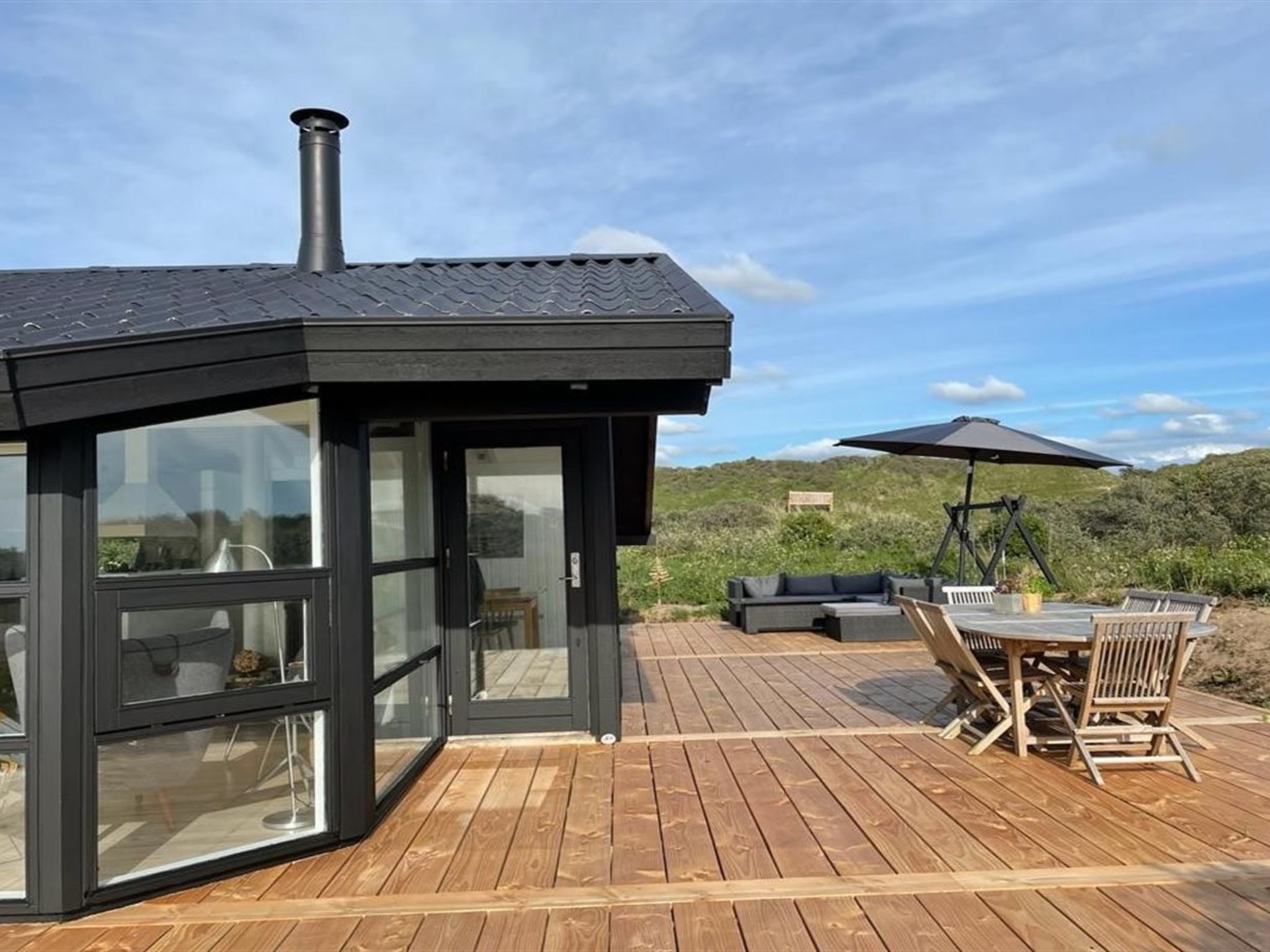"Amalie" - 650m from the sea - Buiten