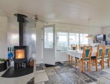 "Edvin" - 400m from the sea