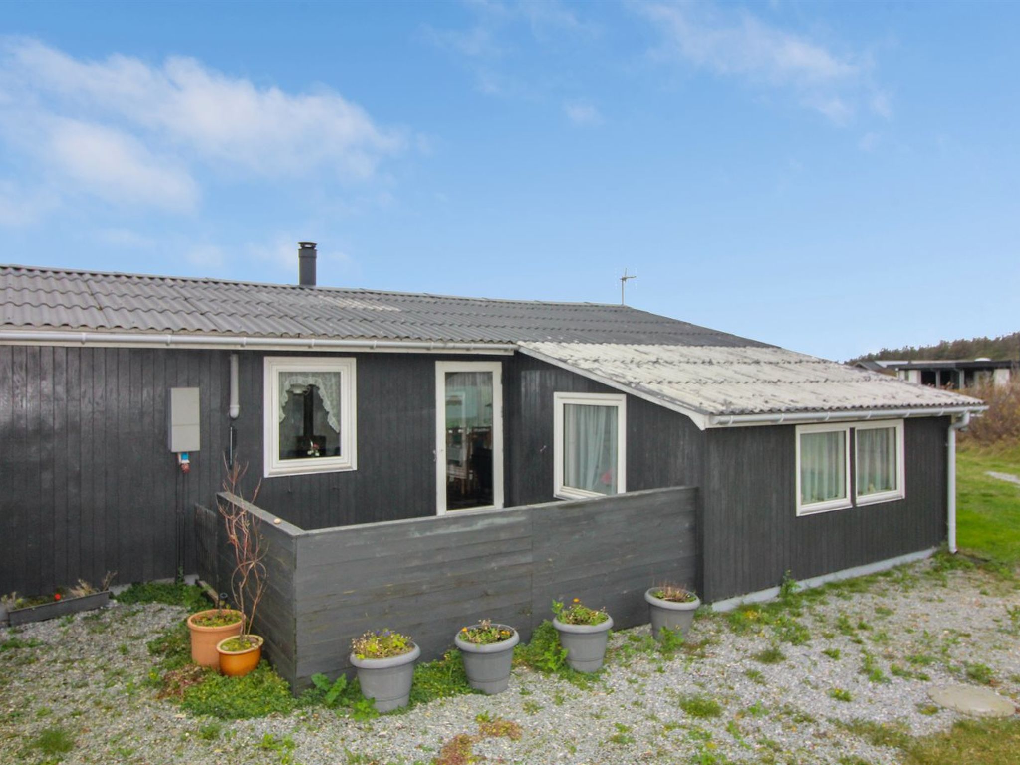 "Edvin" - 400m from the sea-Draußen