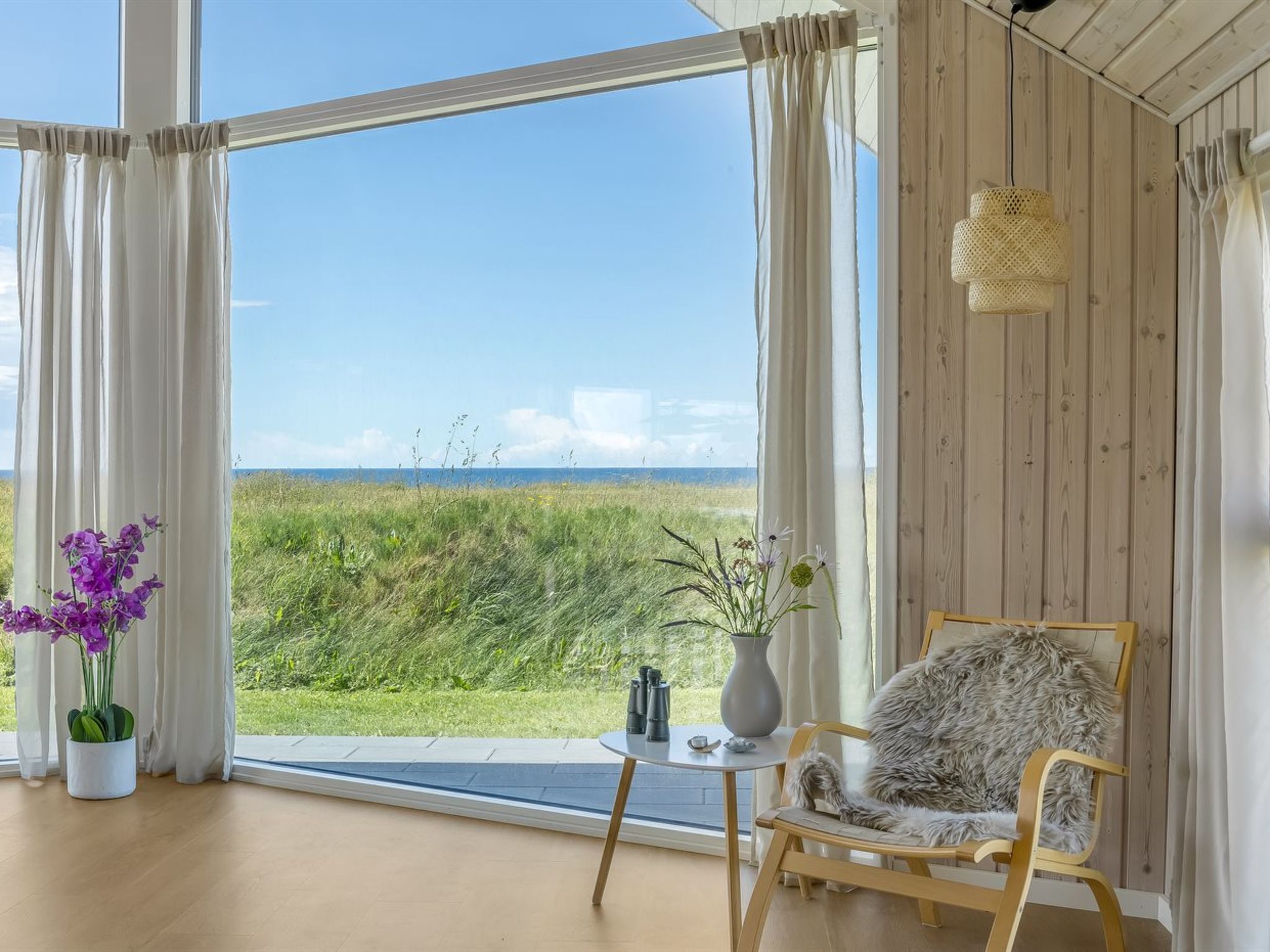 "Tilje" - 80m from the sea - Binnen