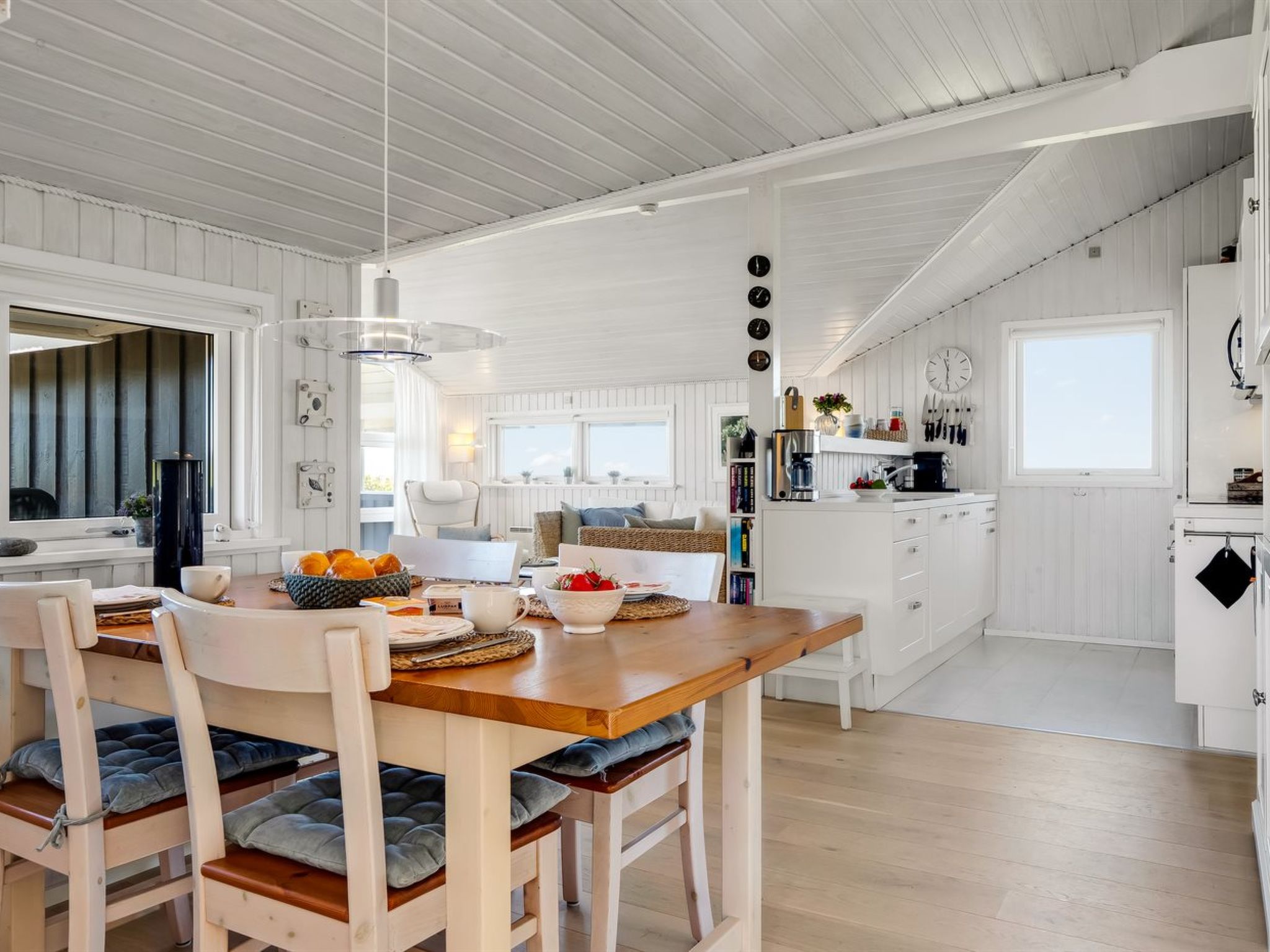 "Minka" - 58m from the sea - Drinnen