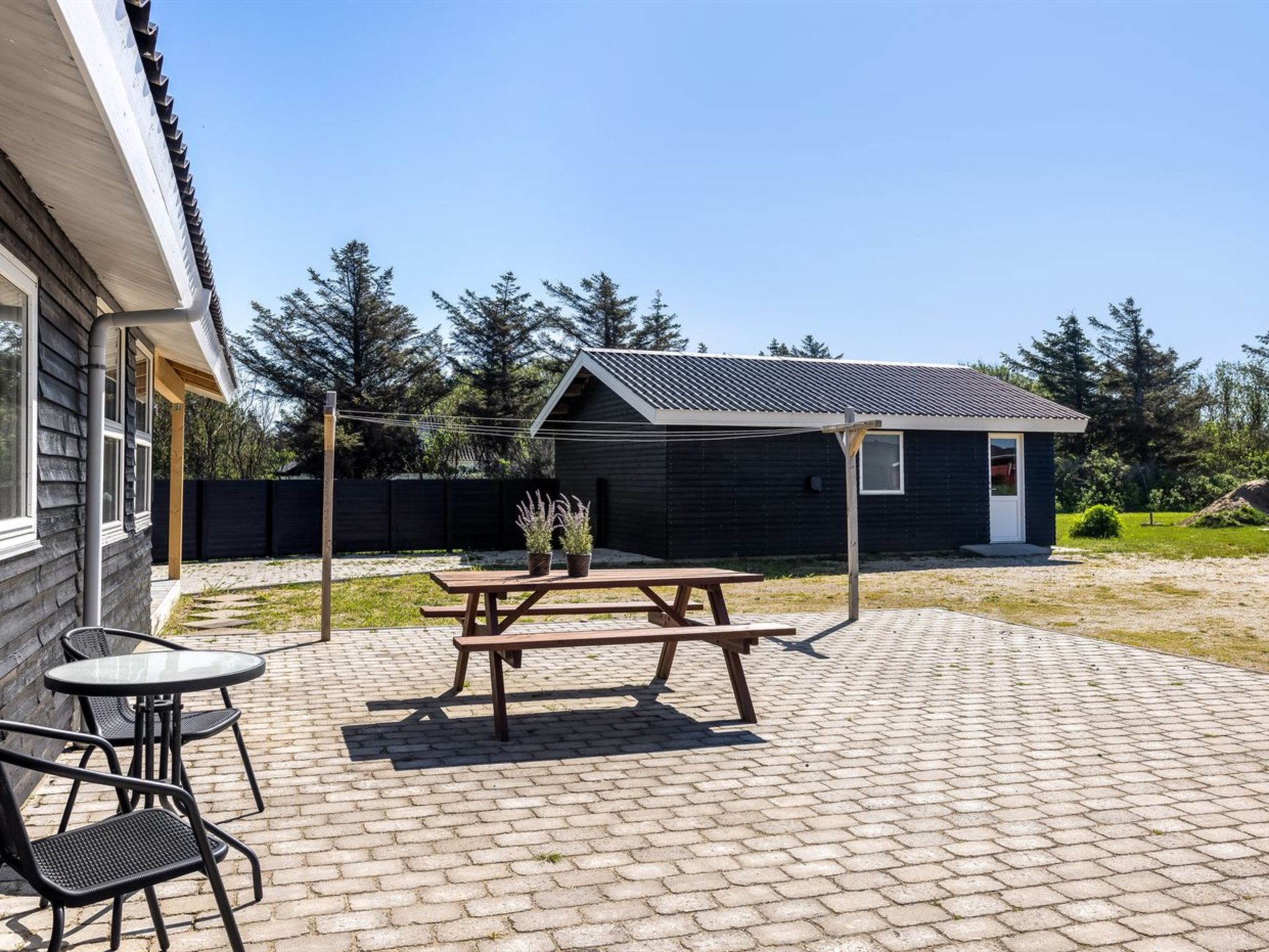 "Thorsten" - 500m from the sea