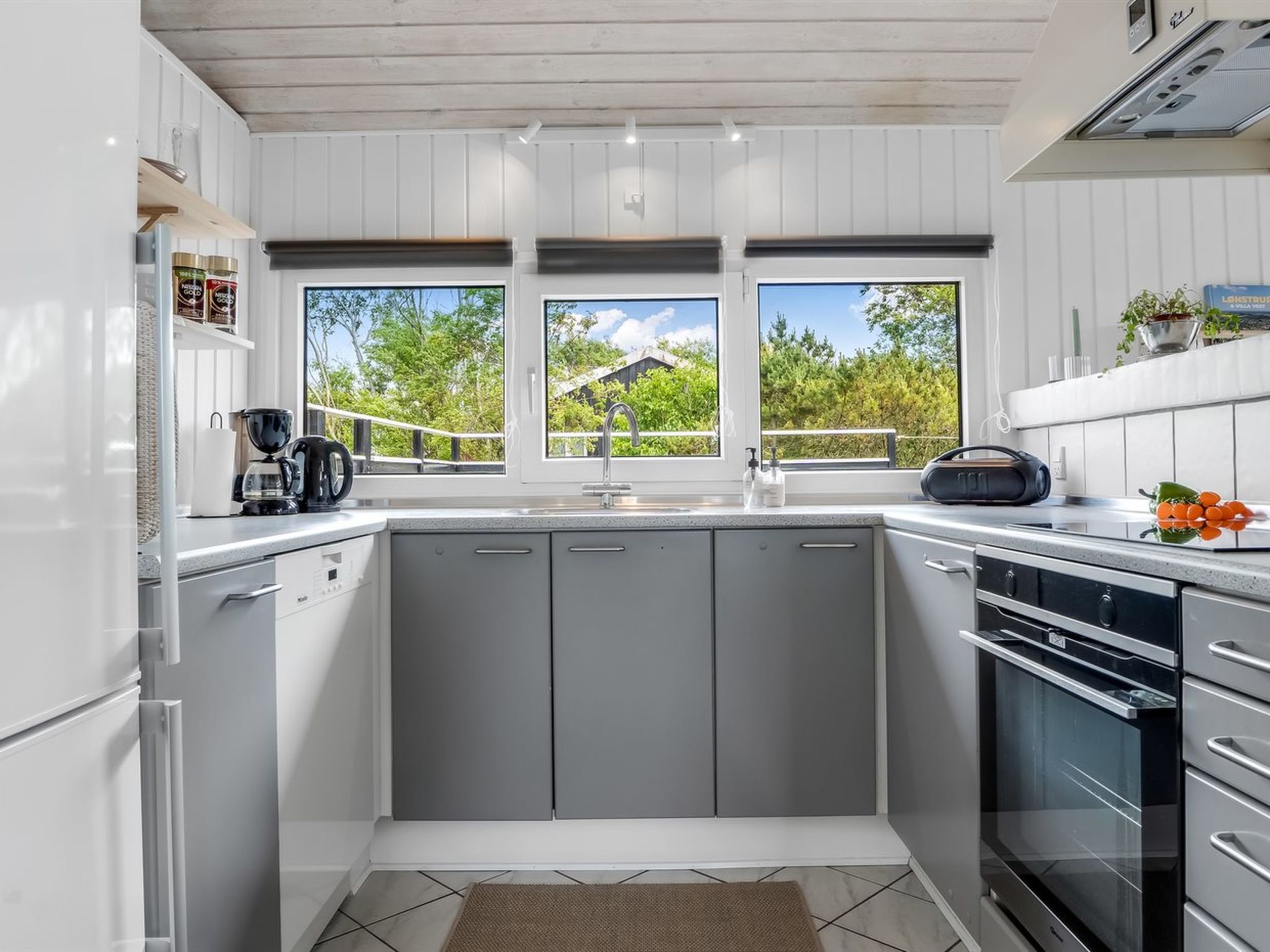 "Apelone" - 800m from the sea-Binnen