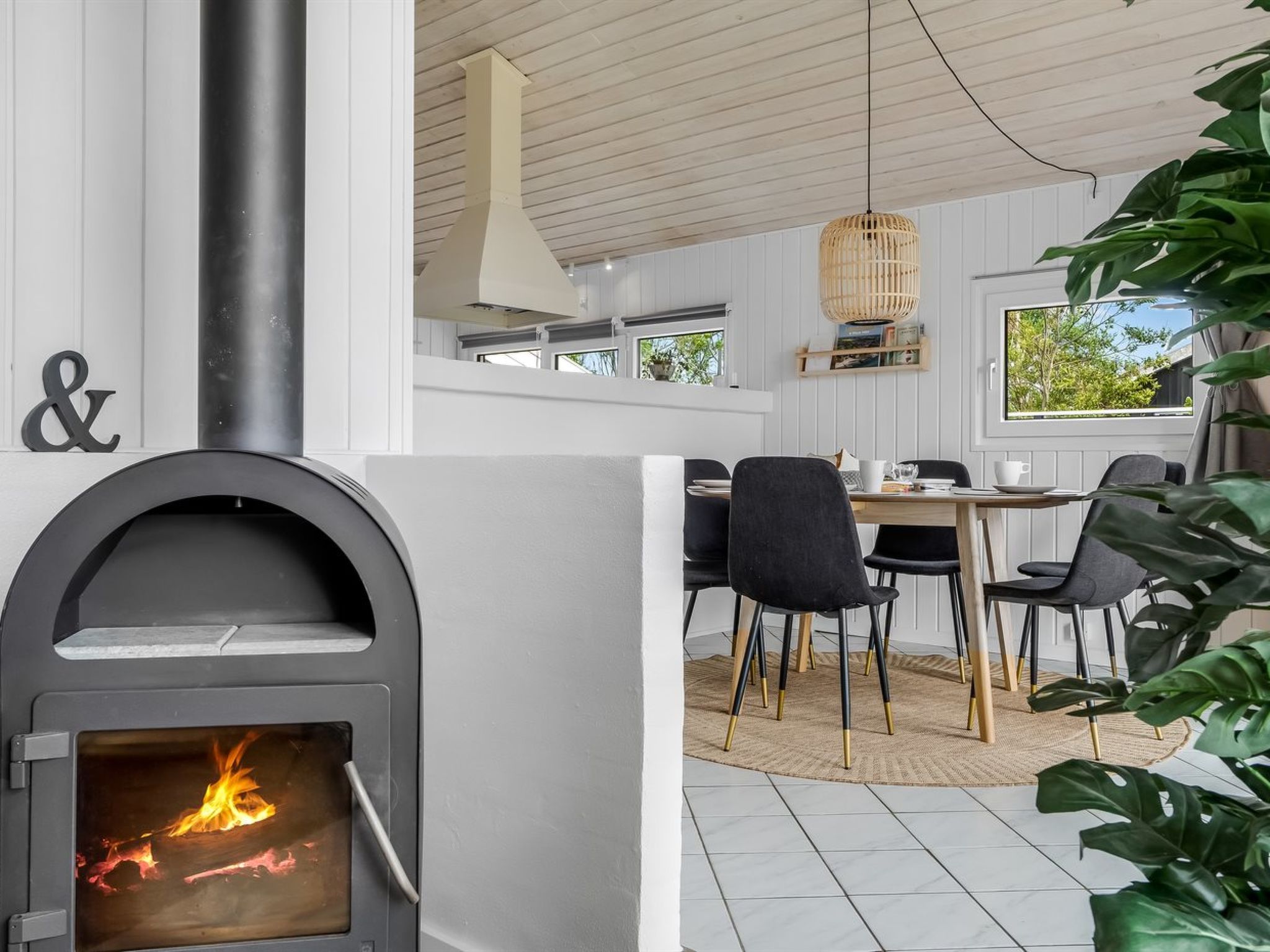 "Apelone" - 800m from the sea - Drinnen