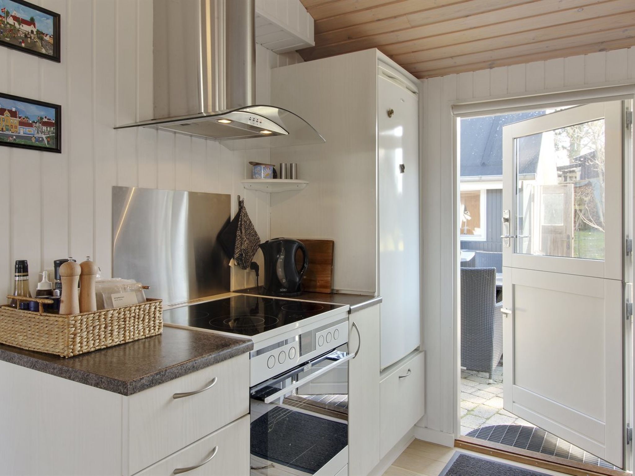 "Fridhild" - 875m from the sea - Binnen