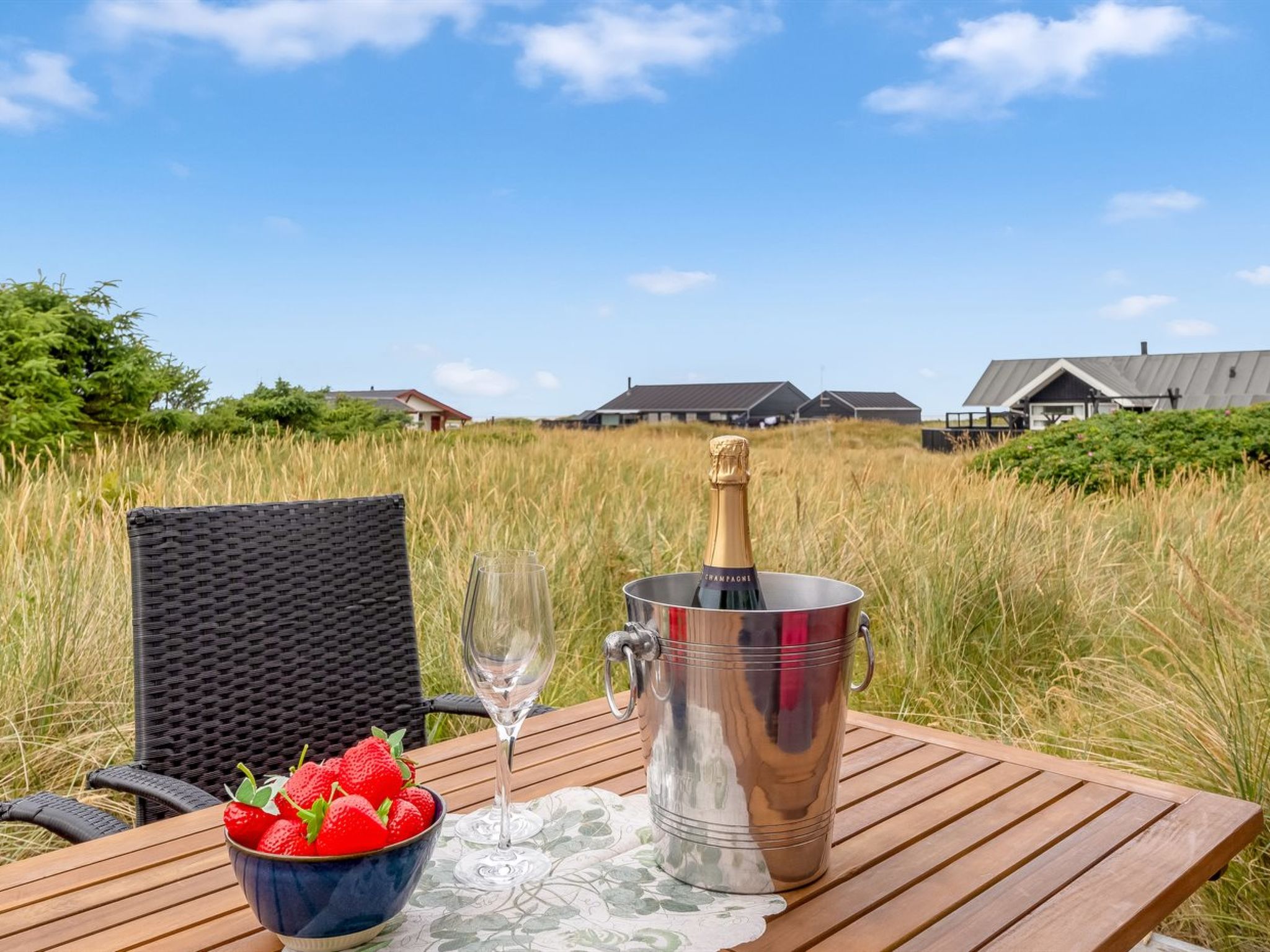 "Patti" - 280m from the sea - Buiten