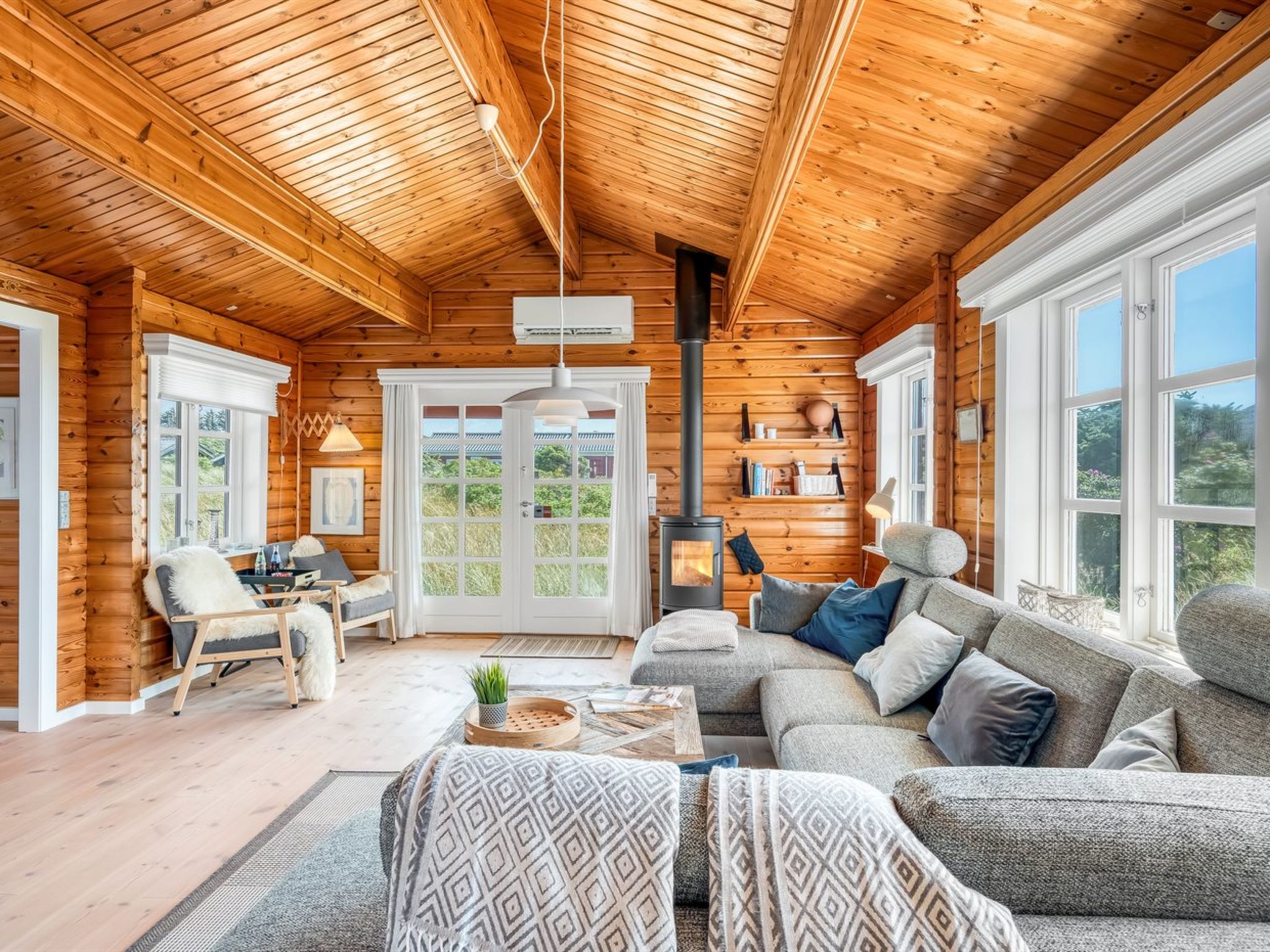 "Patti" - 280m from the sea-Inside