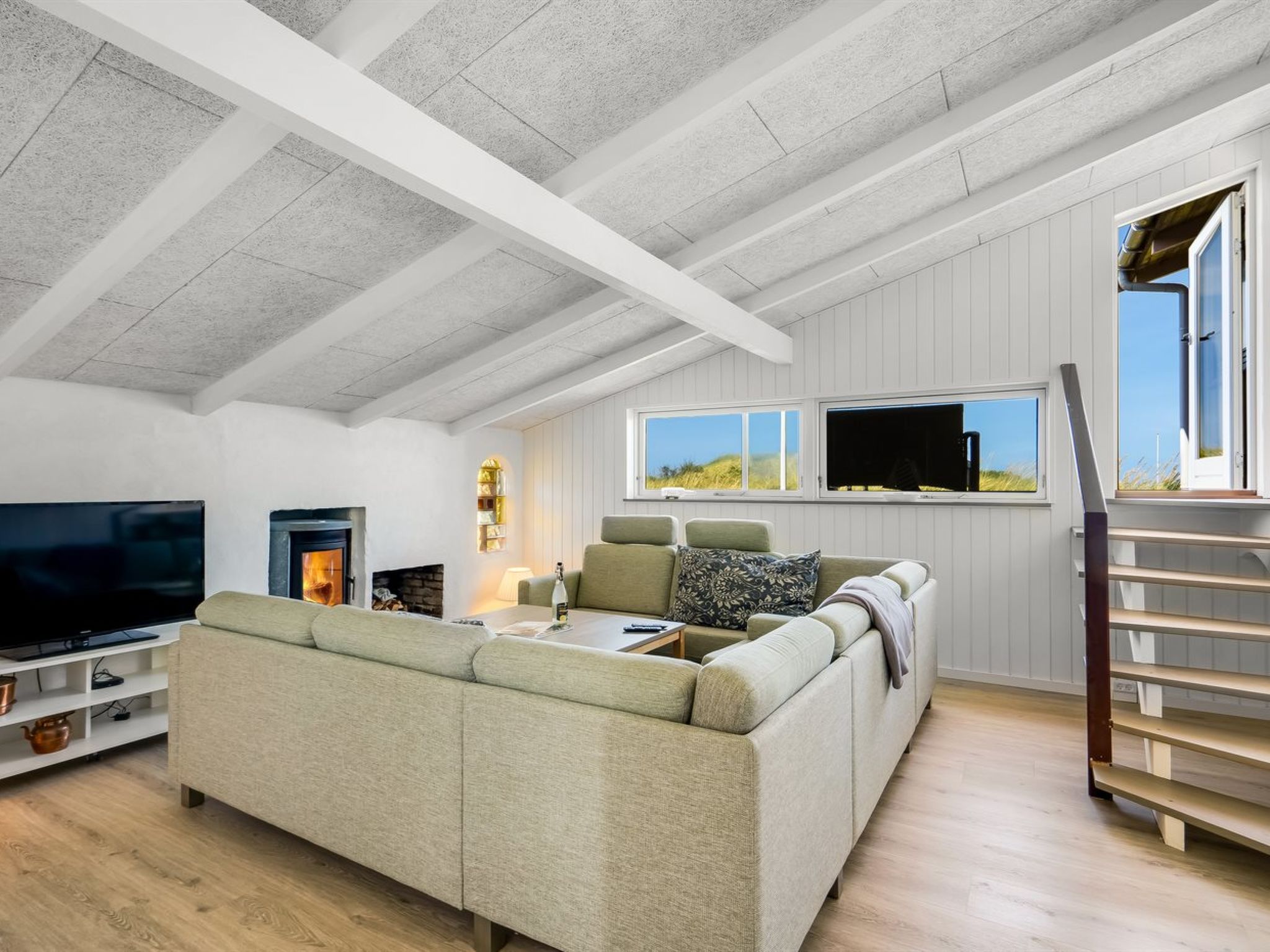 "Senija" - 334m from the sea-Inside