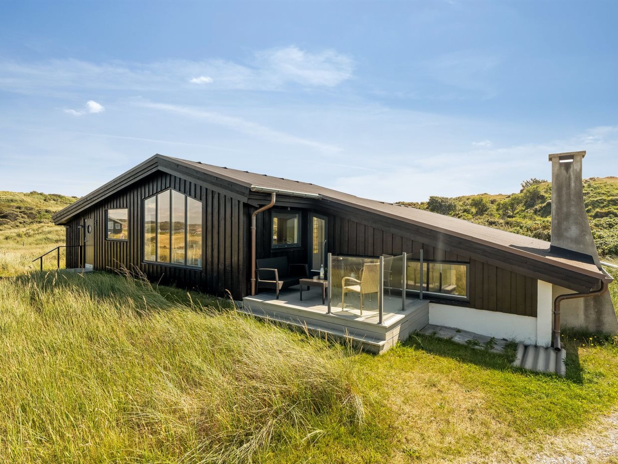 "Senija" - 334m from the sea - Buiten