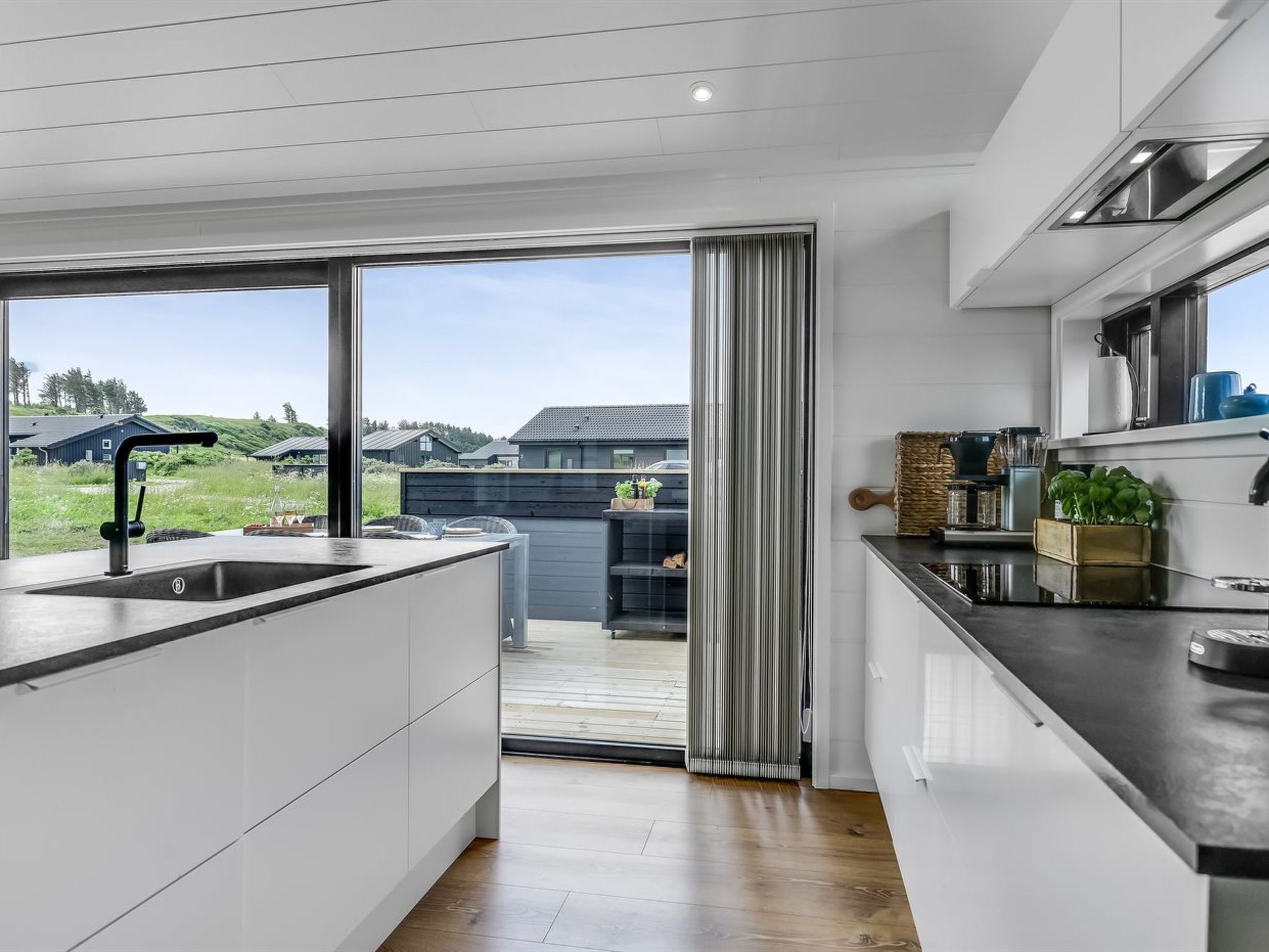 "Ata" - 400m from the sea - Binnen