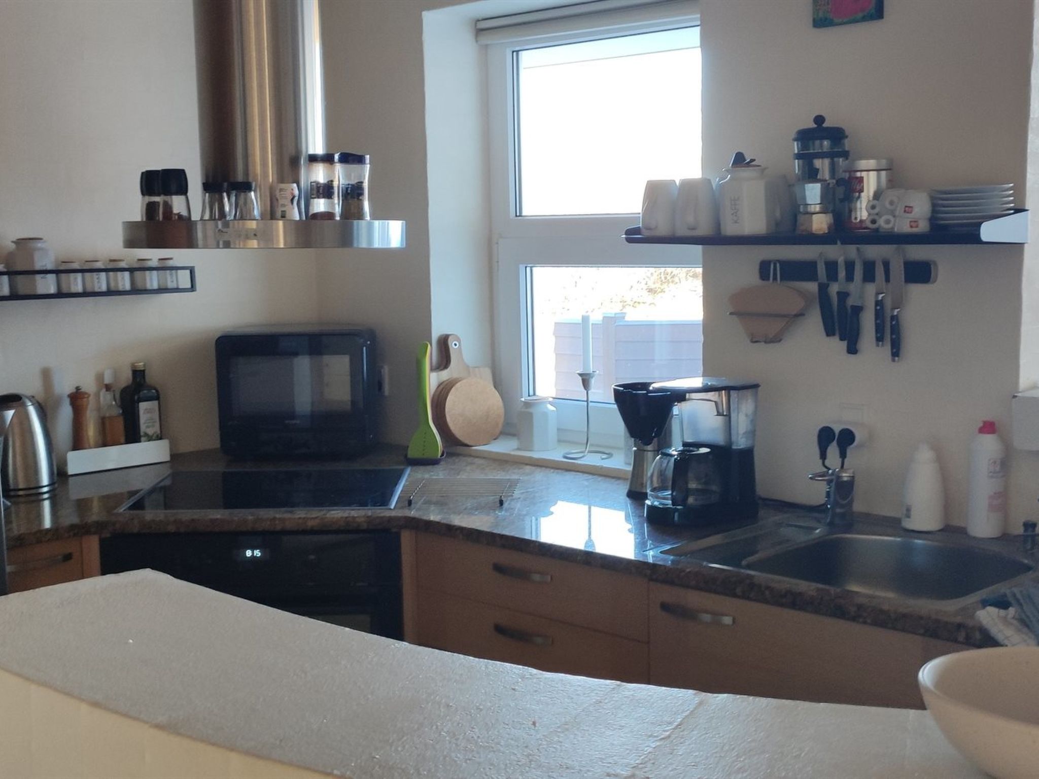 "Ljuba" - 1.3km from the sea-Binnen