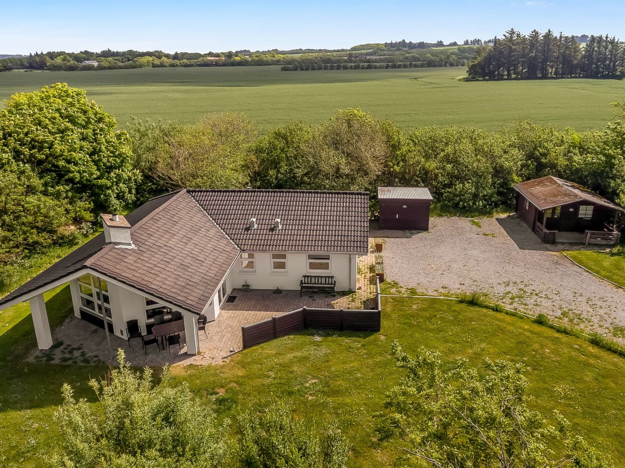 "Ljuba" - 1.3km from the sea - Buiten