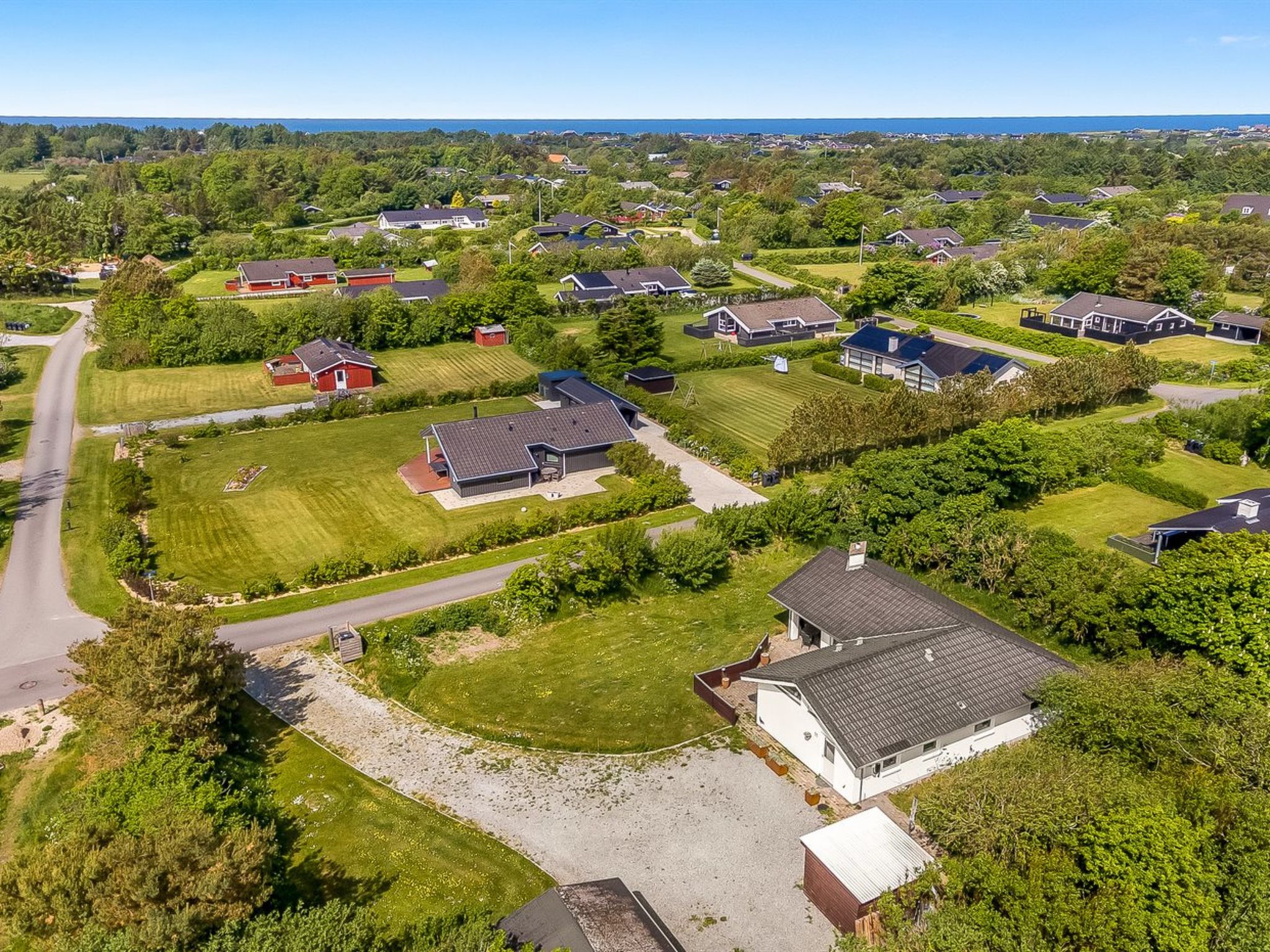 "Ljuba" - 1.3km from the sea - Buiten