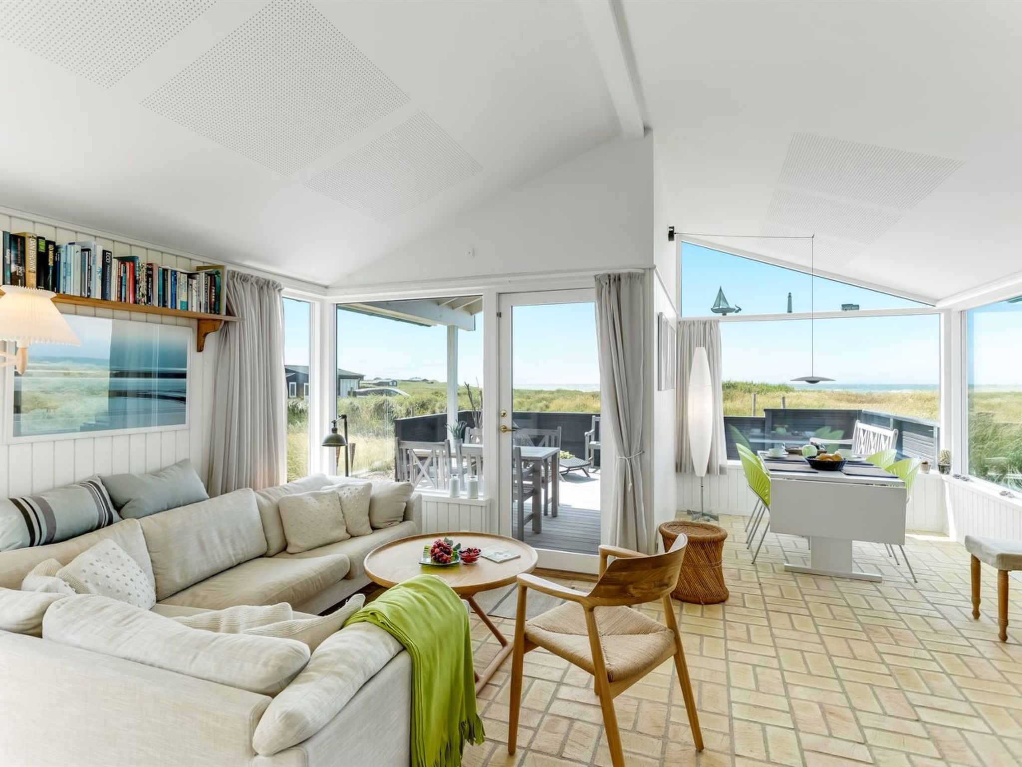 "Zina" - 50m from the sea