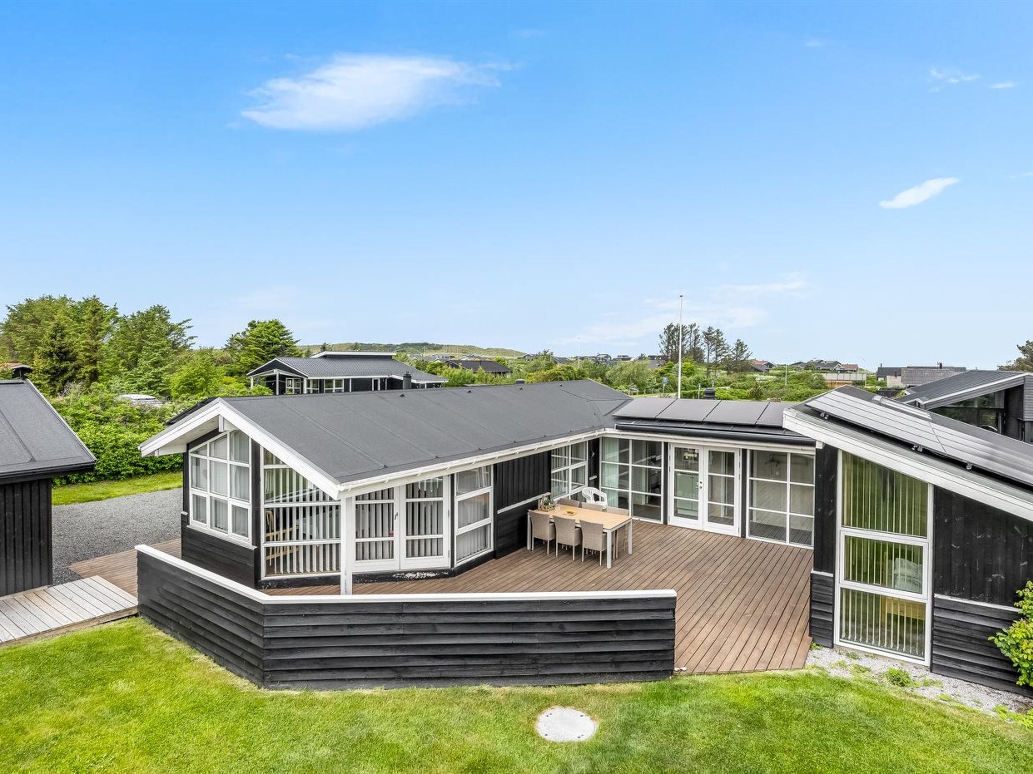 "Dagmar" - 500m from the sea - Buiten