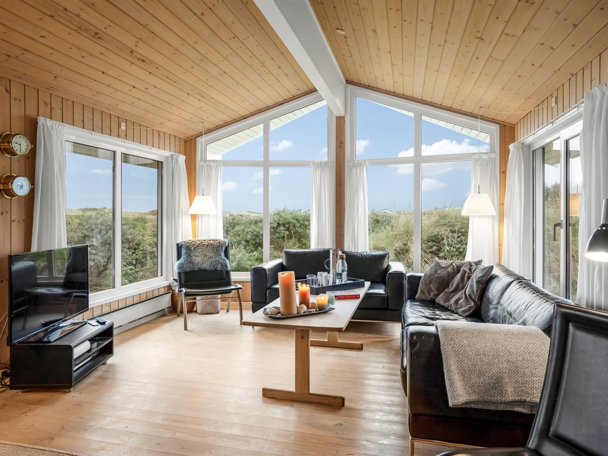 "Udder" - 250m from the sea-Drinnen