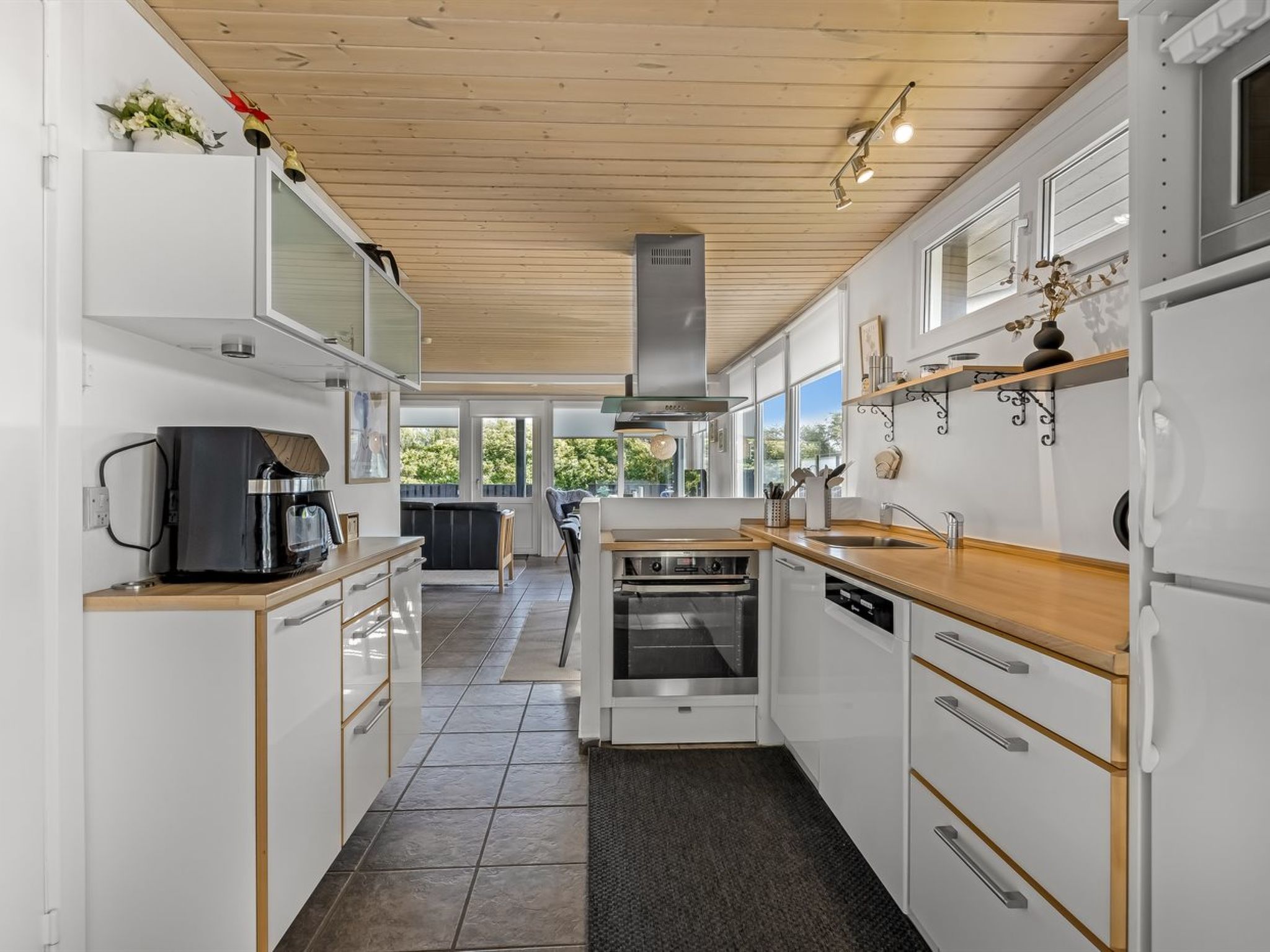 "Erblin" - 400m from the sea - Dedans