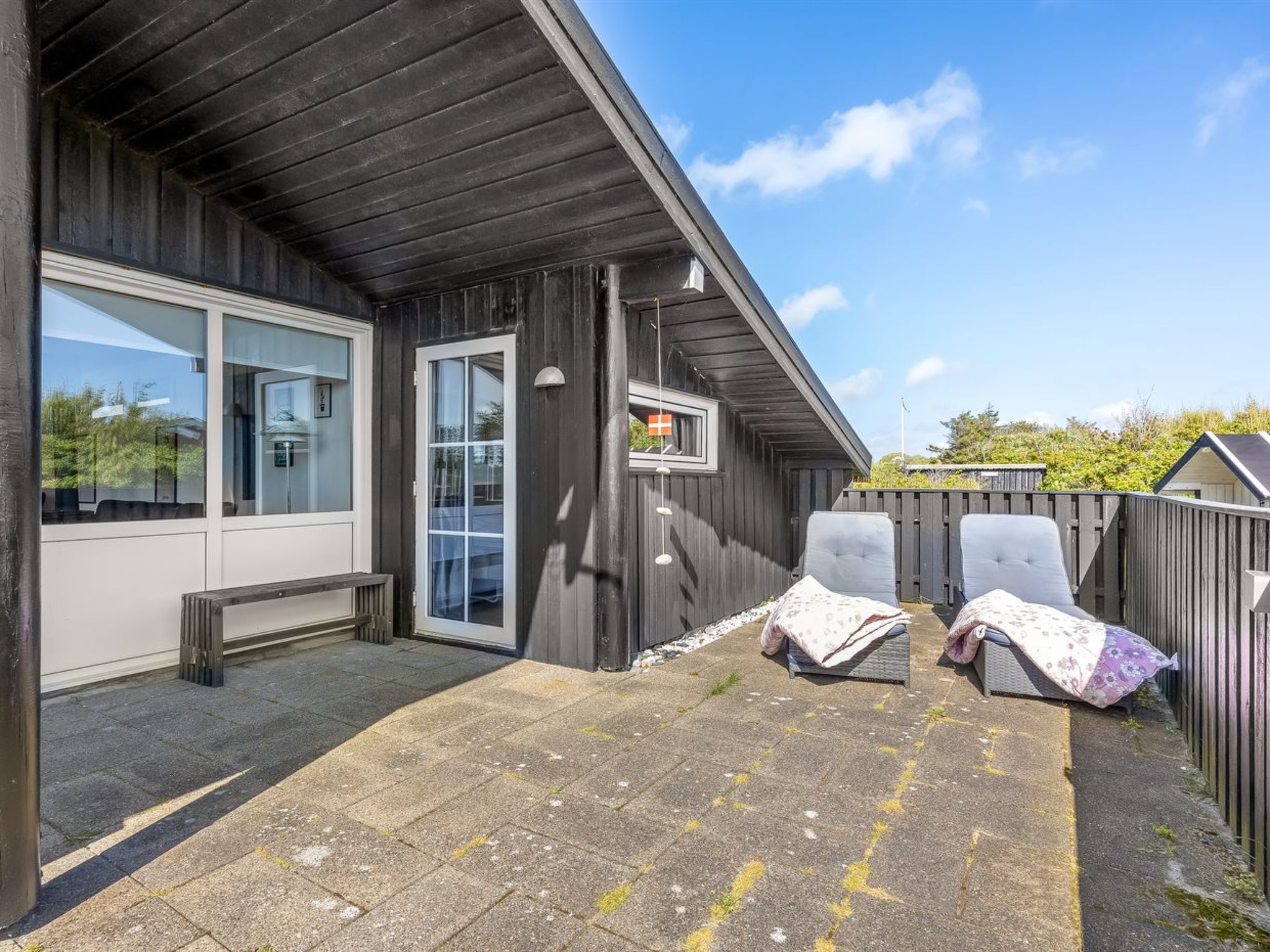 "Erblin" - 400m from the sea-Outside