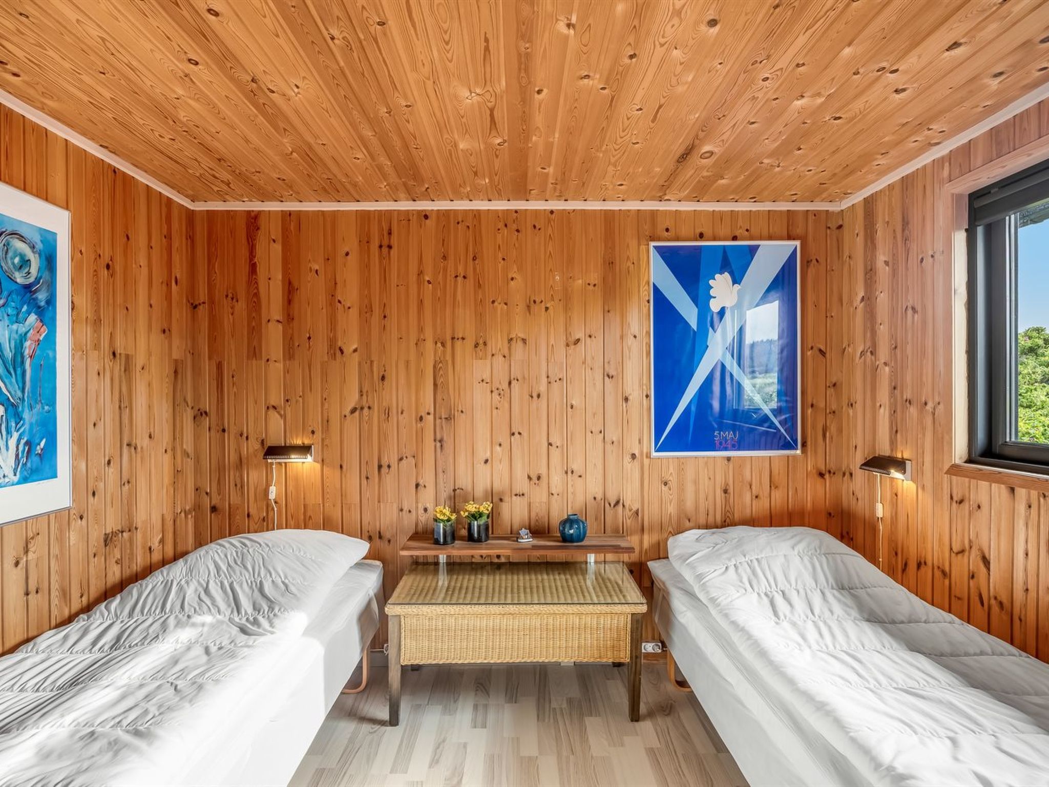 "Iiris" - 200m from the sea - Binnen