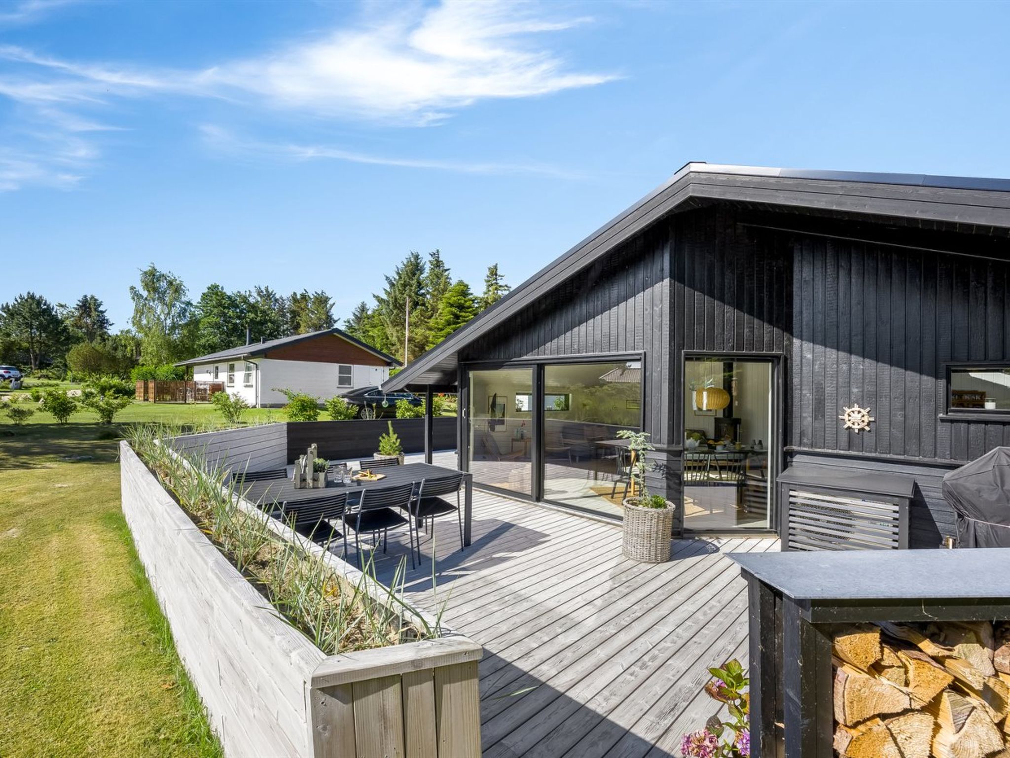 "Verner" - 990m from the sea - Buiten