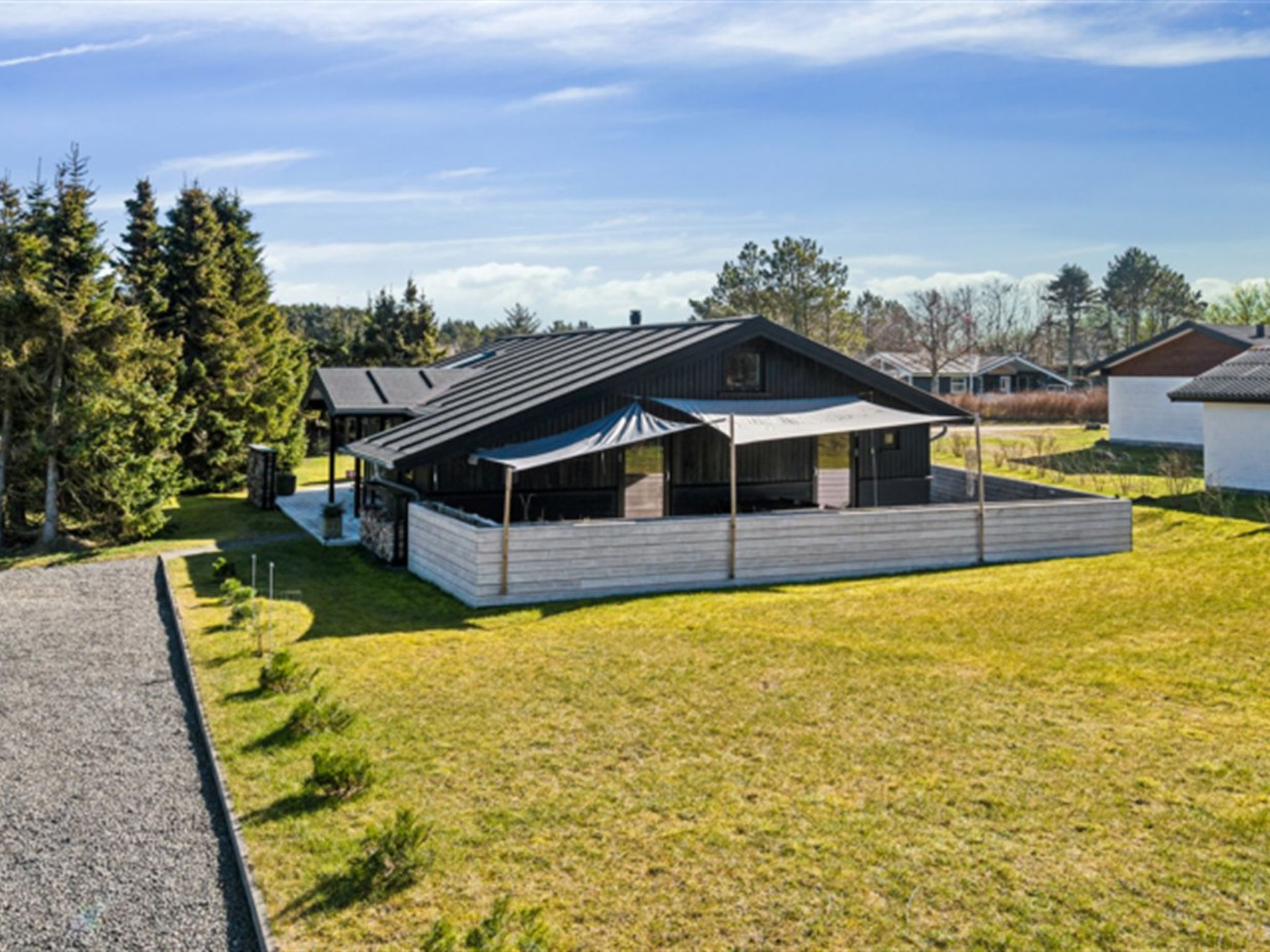 "Verner" - 990m from the sea-Buiten