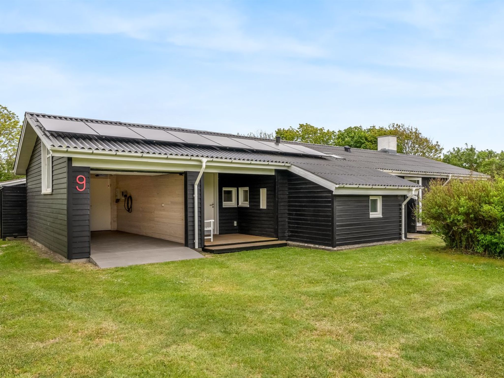 "Ensio" - 1.2km from the sea - Buiten