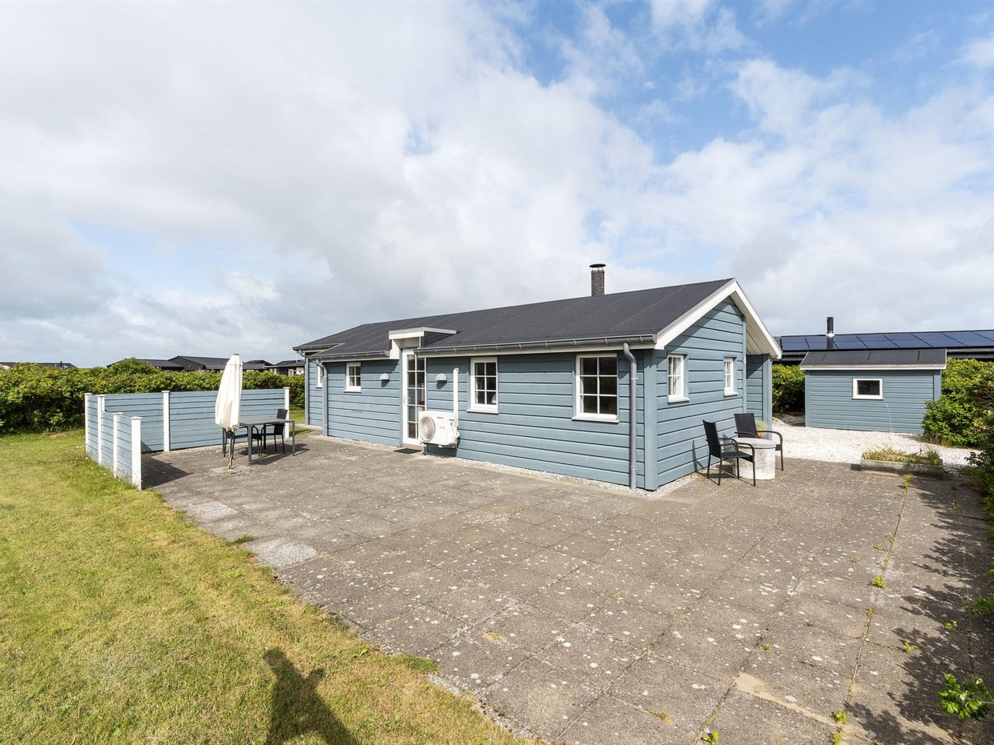 "Gjuro" - 400m from the sea-Buiten