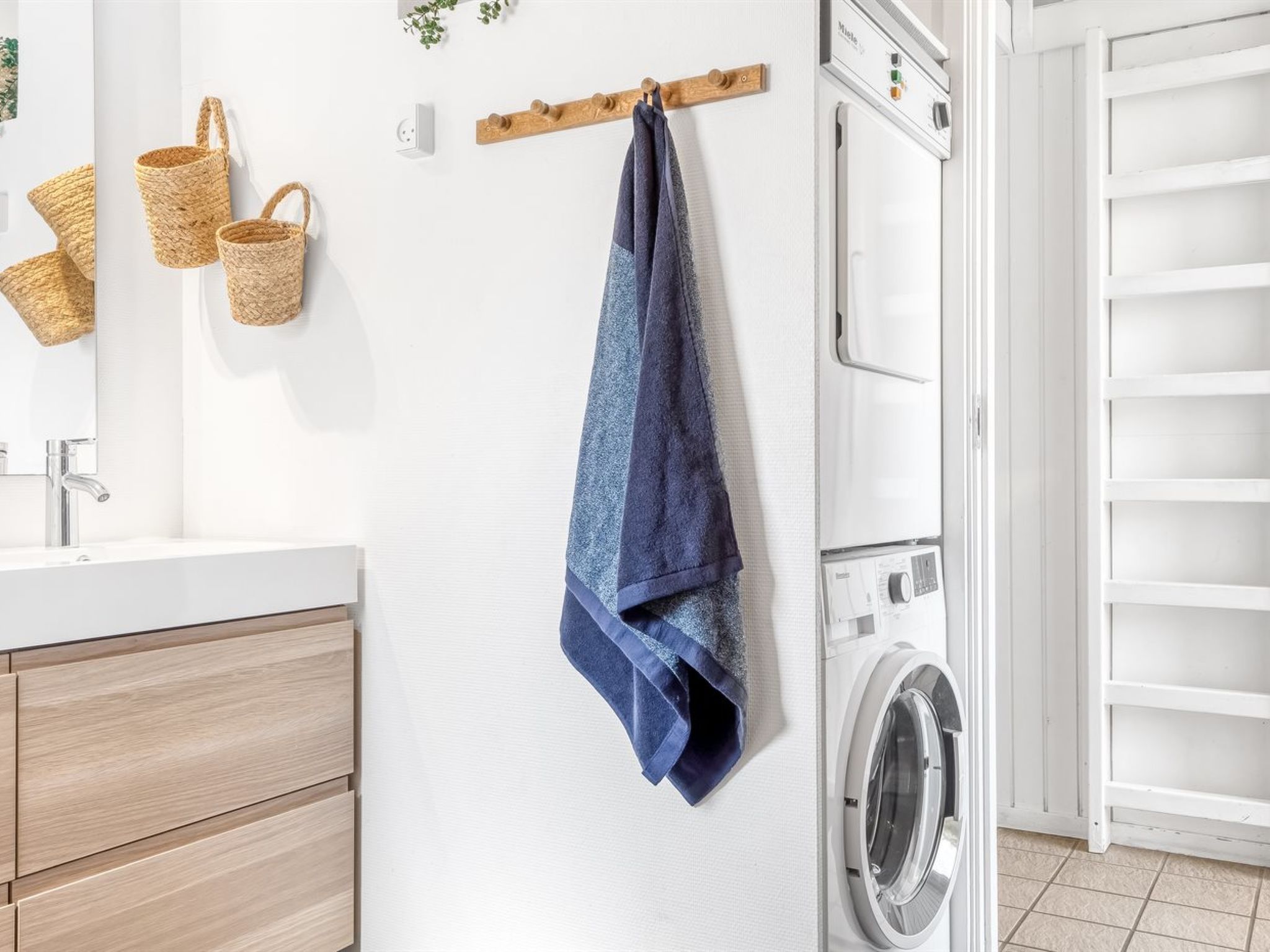 "Askrik" - 350m from the sea-Binnen