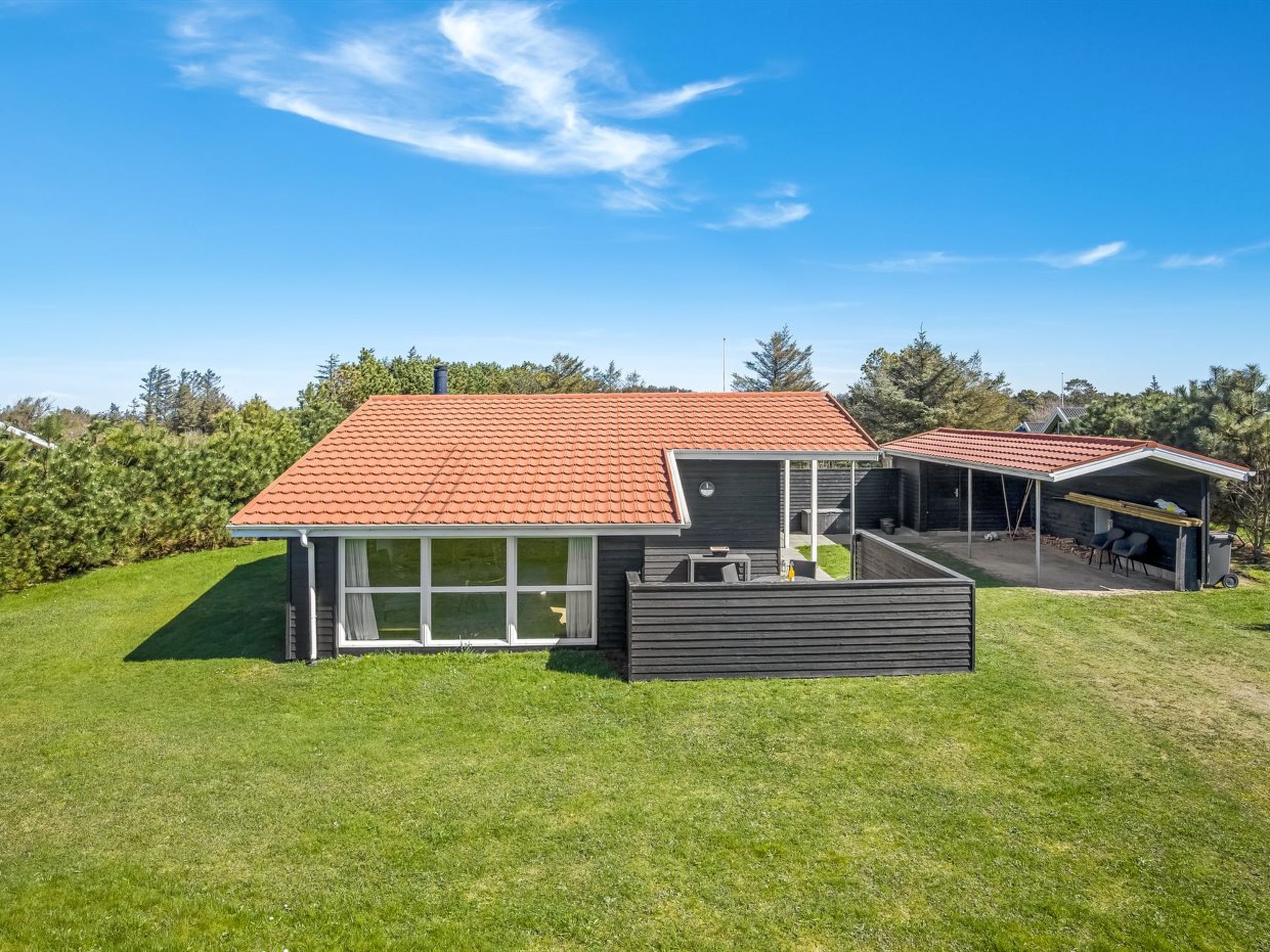 "Anemette" - 400m from the sea