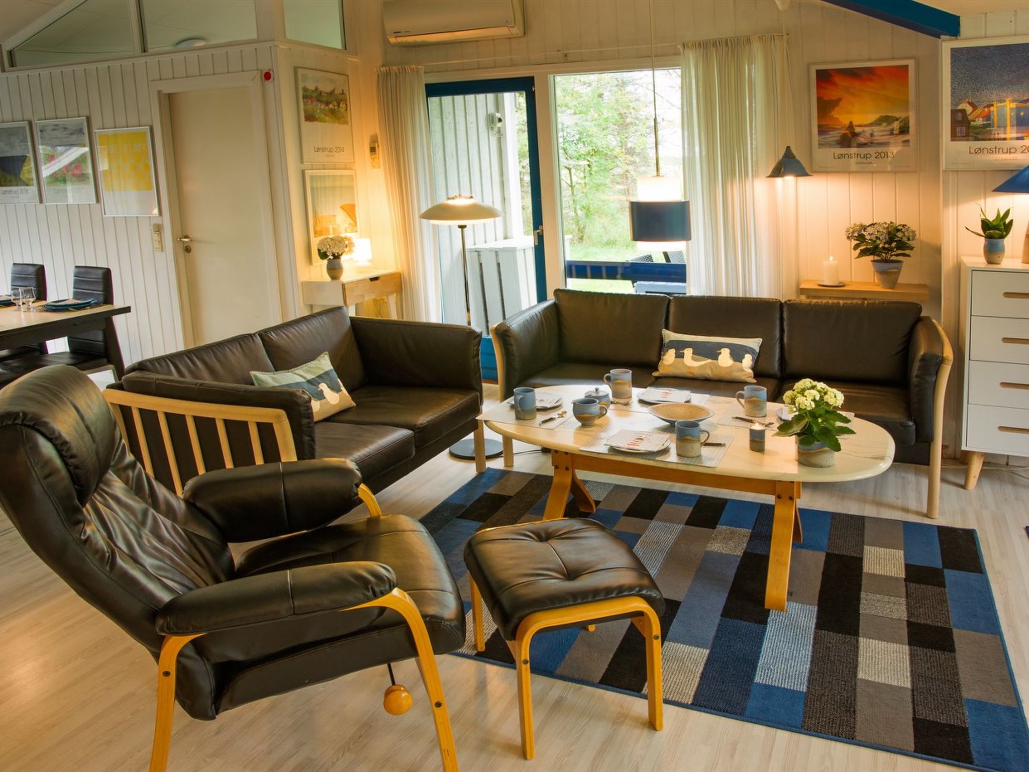 "Nis" - 900m from the sea - Binnen