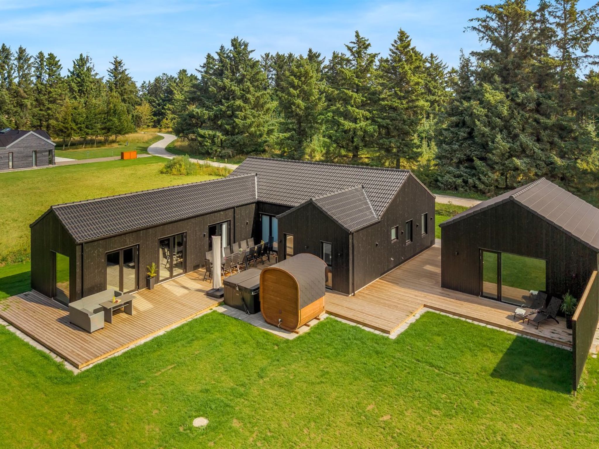 "Lillesol" - 1.3km from the sea
