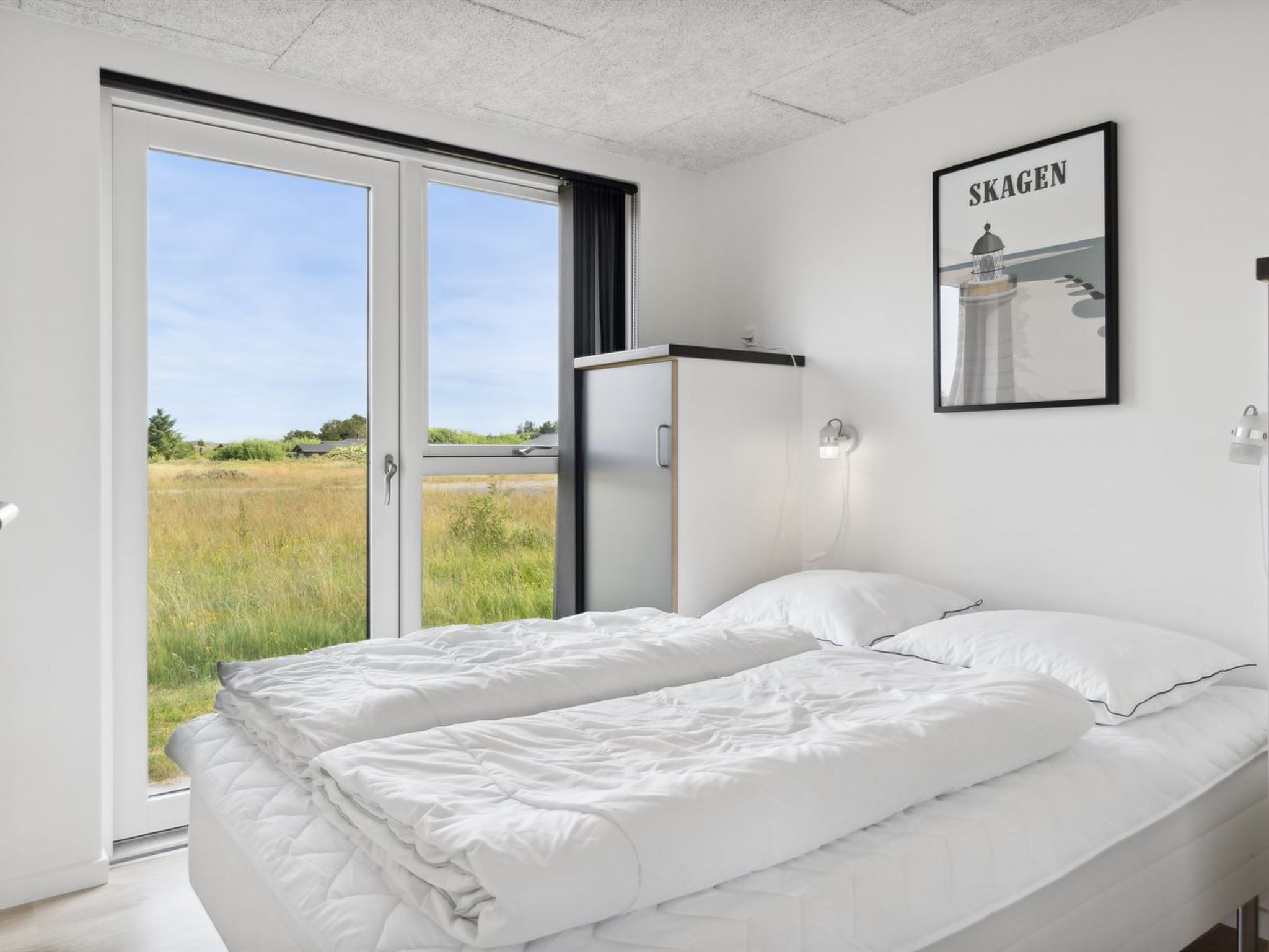 "Fader" - 950m from the sea-Binnen