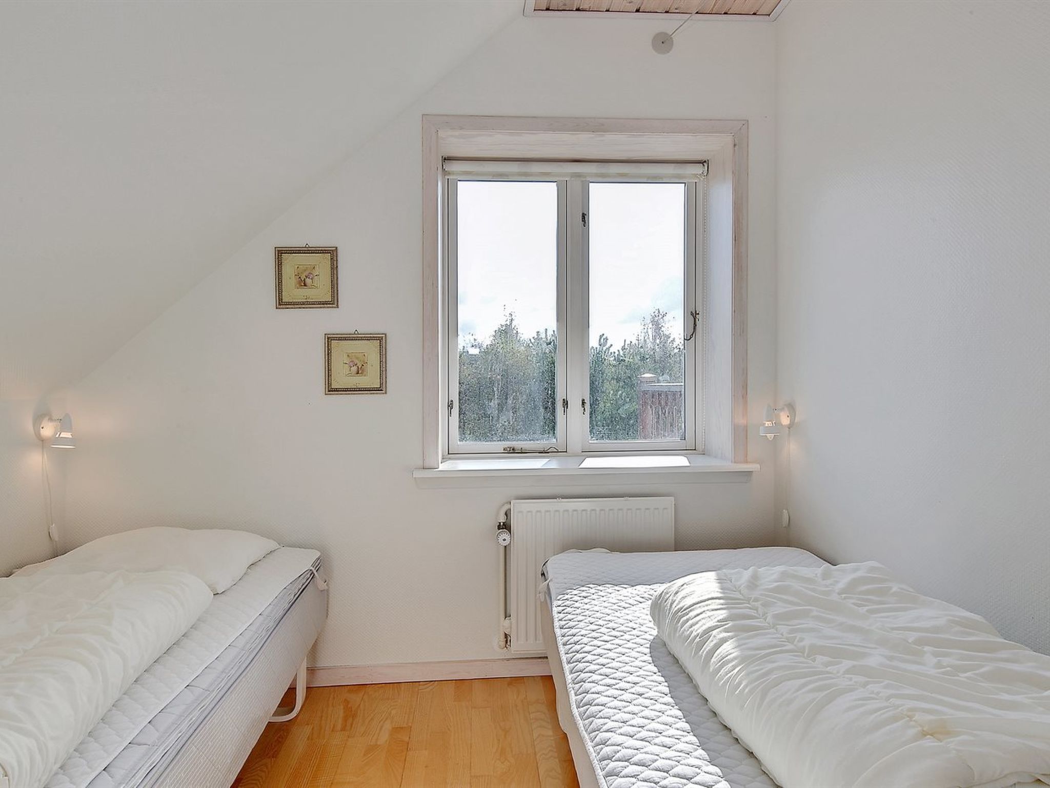 "Etta" - 957m from the sea-Inside