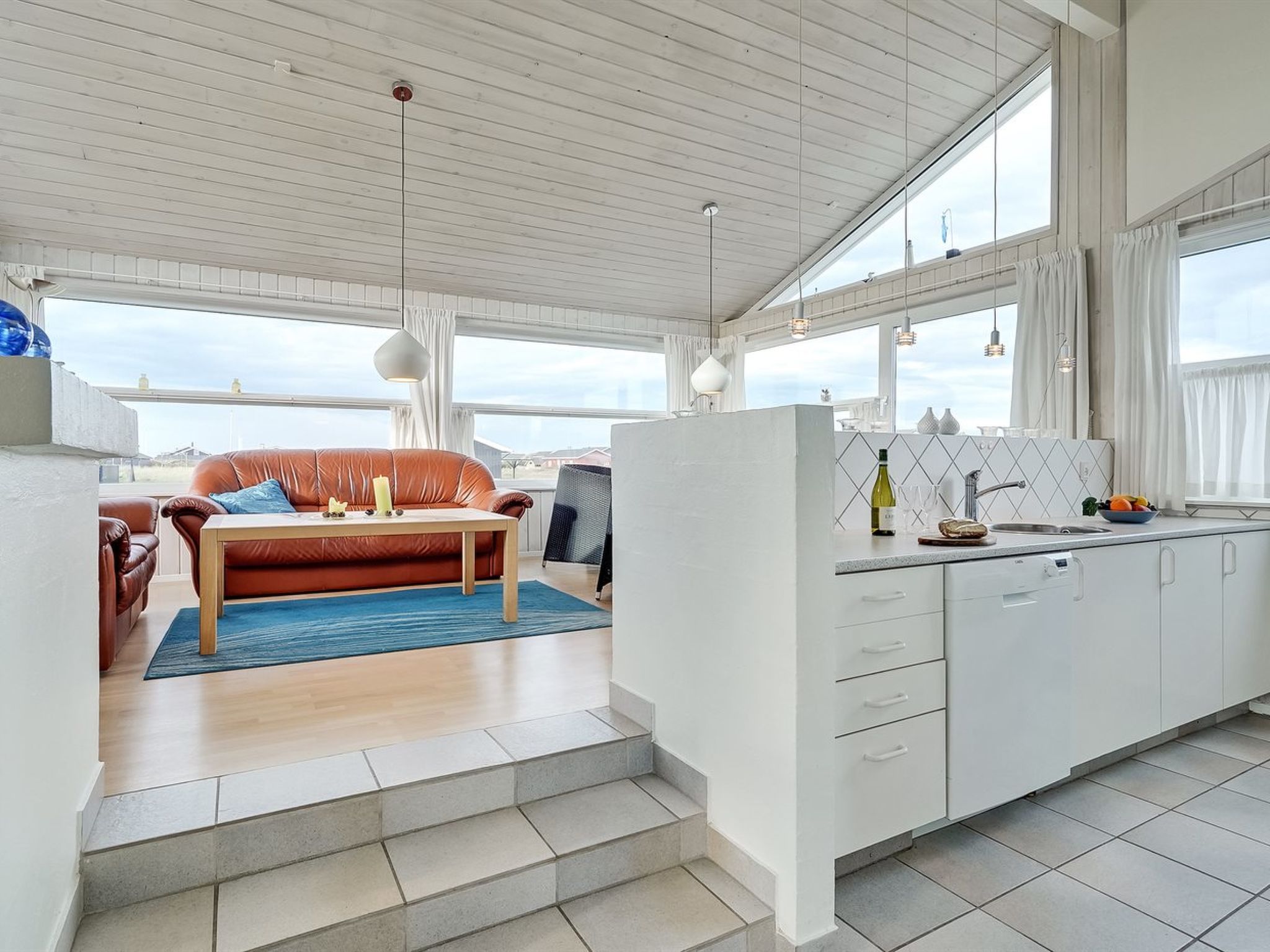 "Thorir" - 542m from the sea-Drinnen