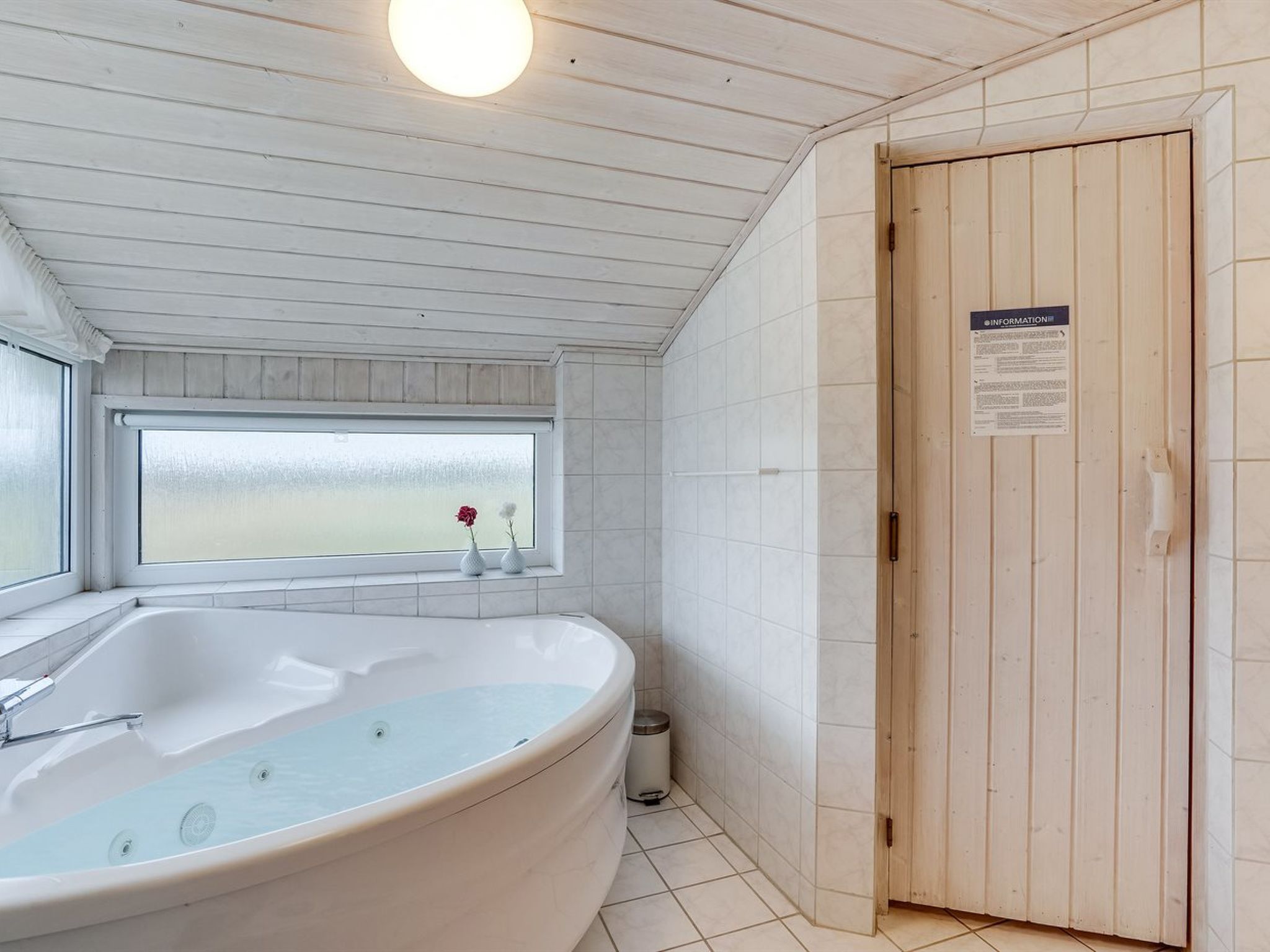"Thorir" - 542m from the sea - Drinnen