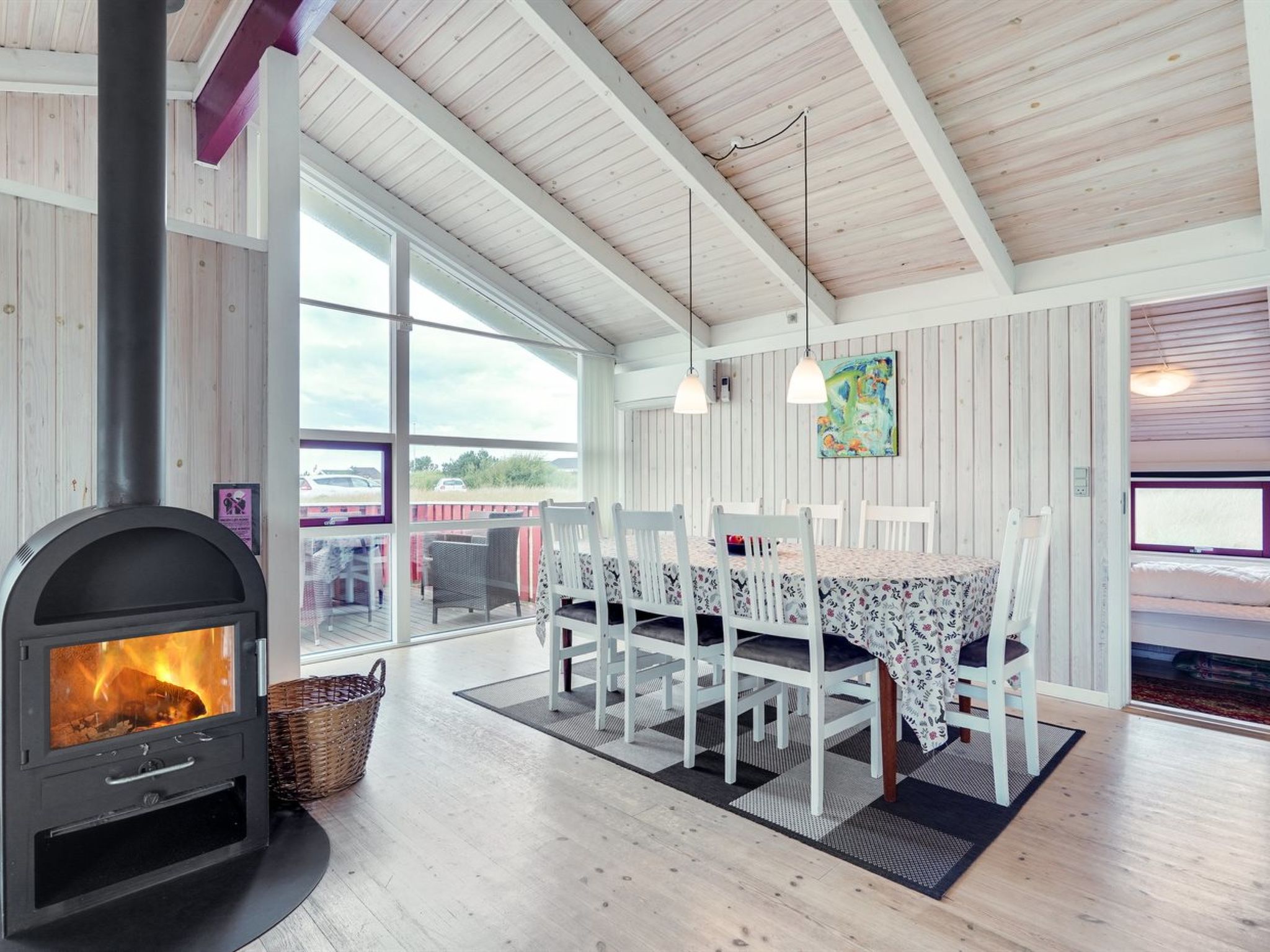 "Bertie" - 700m from the sea - Inside