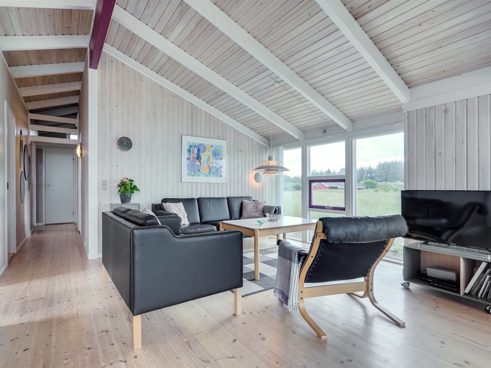 "Bertie" - 700m from the sea - Inside